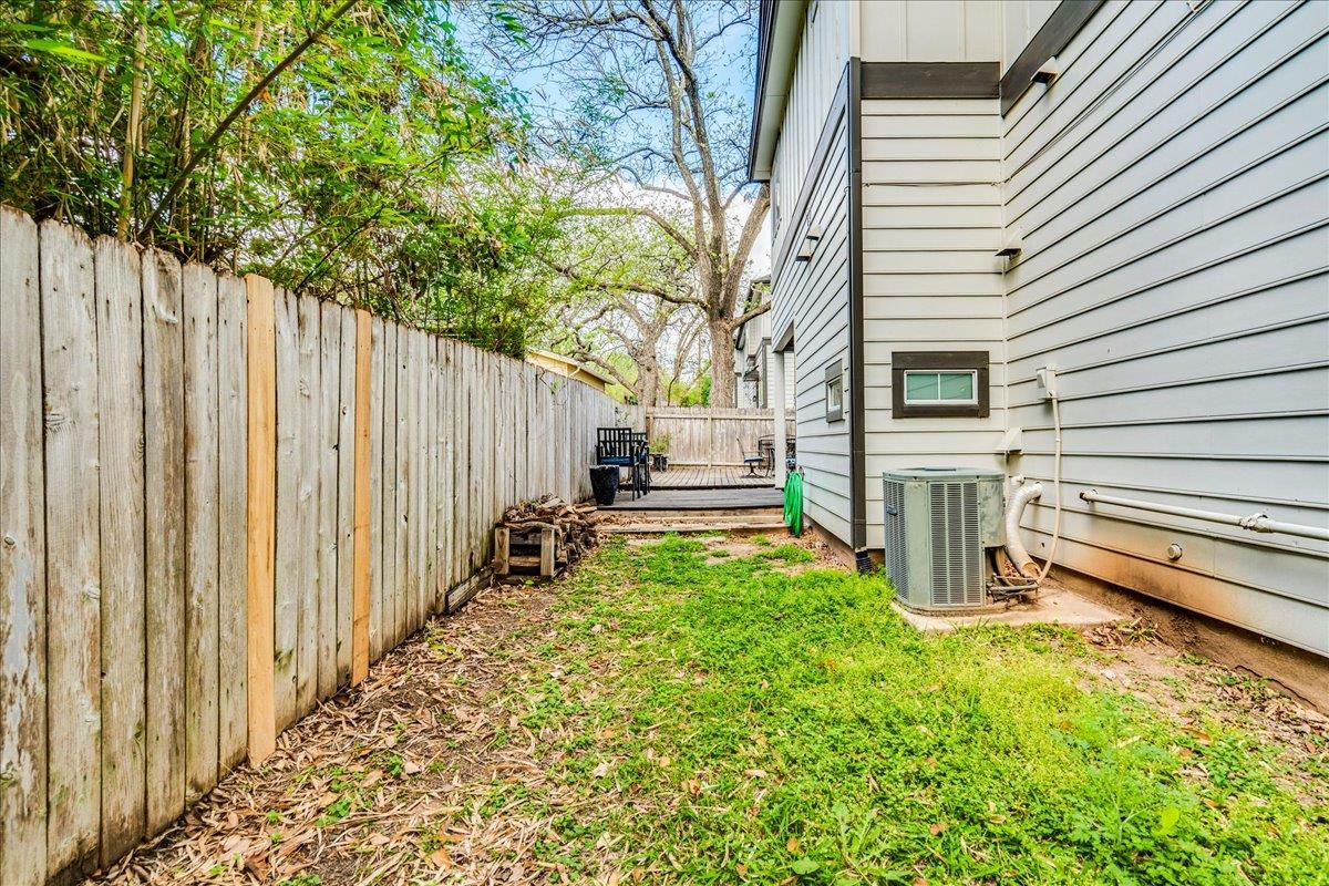 2115 Bluebonnet Ln 4A Ln # 4-A, Austin, TX 78704