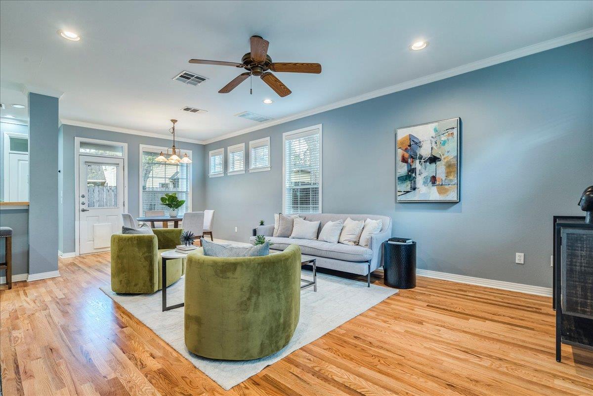 2115 Bluebonnet Ln 4A Ln # 4-A, Austin, TX 78704