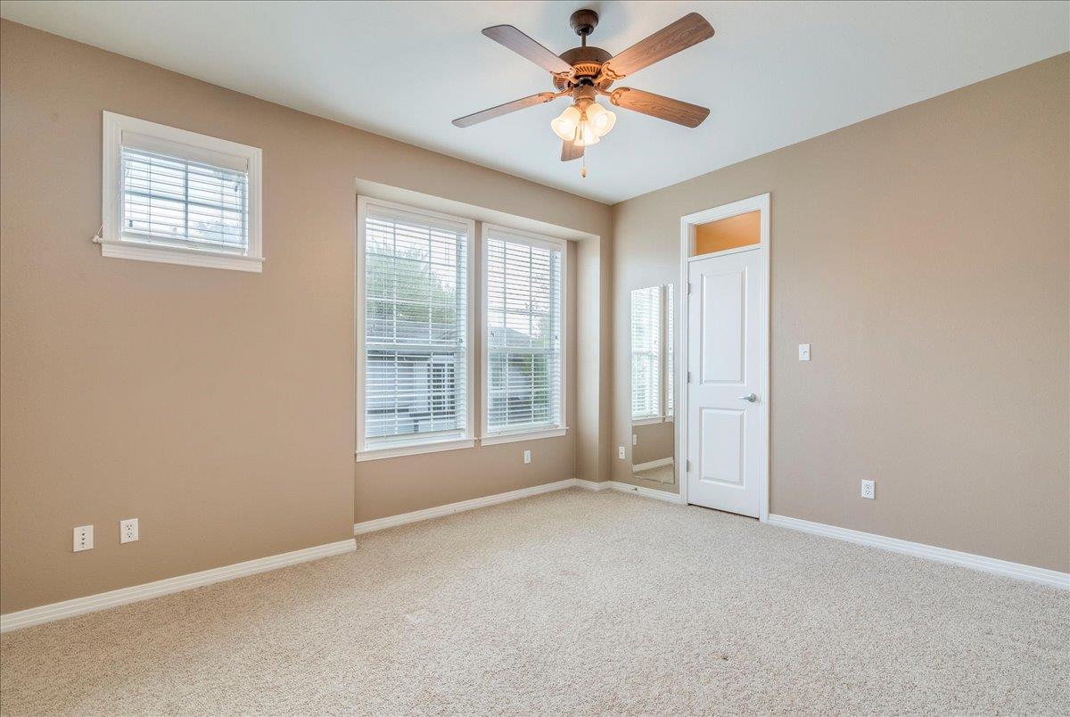 2115 Bluebonnet Ln 4A Ln # 4-A, Austin, TX 78704