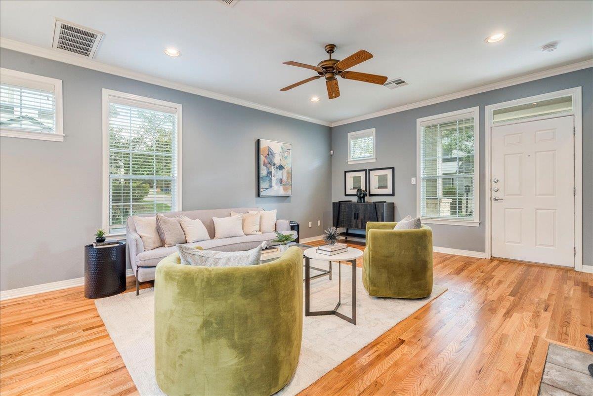 2115 Bluebonnet Ln 4A Ln # 4-A, Austin, TX 78704