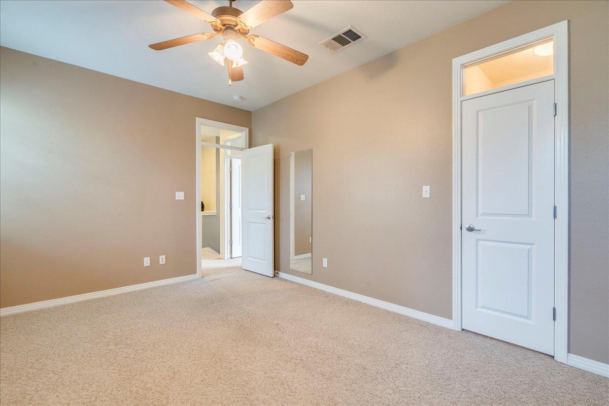 2115 Bluebonnet Ln 4A Ln # 4-A, Austin, TX 78704