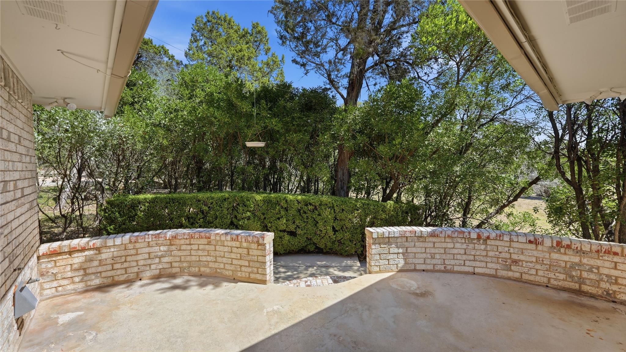 625 Mountain Laurel Dr, New Braunfels, TX 78132