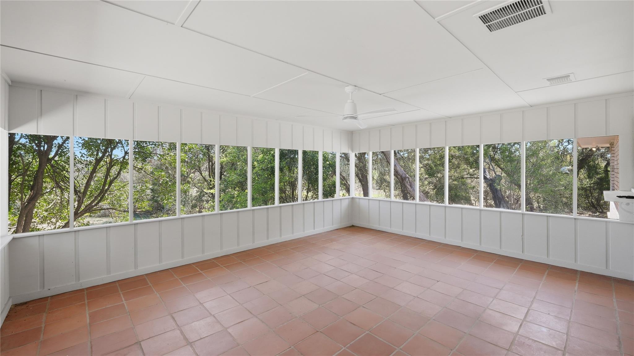 625 Mountain Laurel Dr, New Braunfels, TX 78132