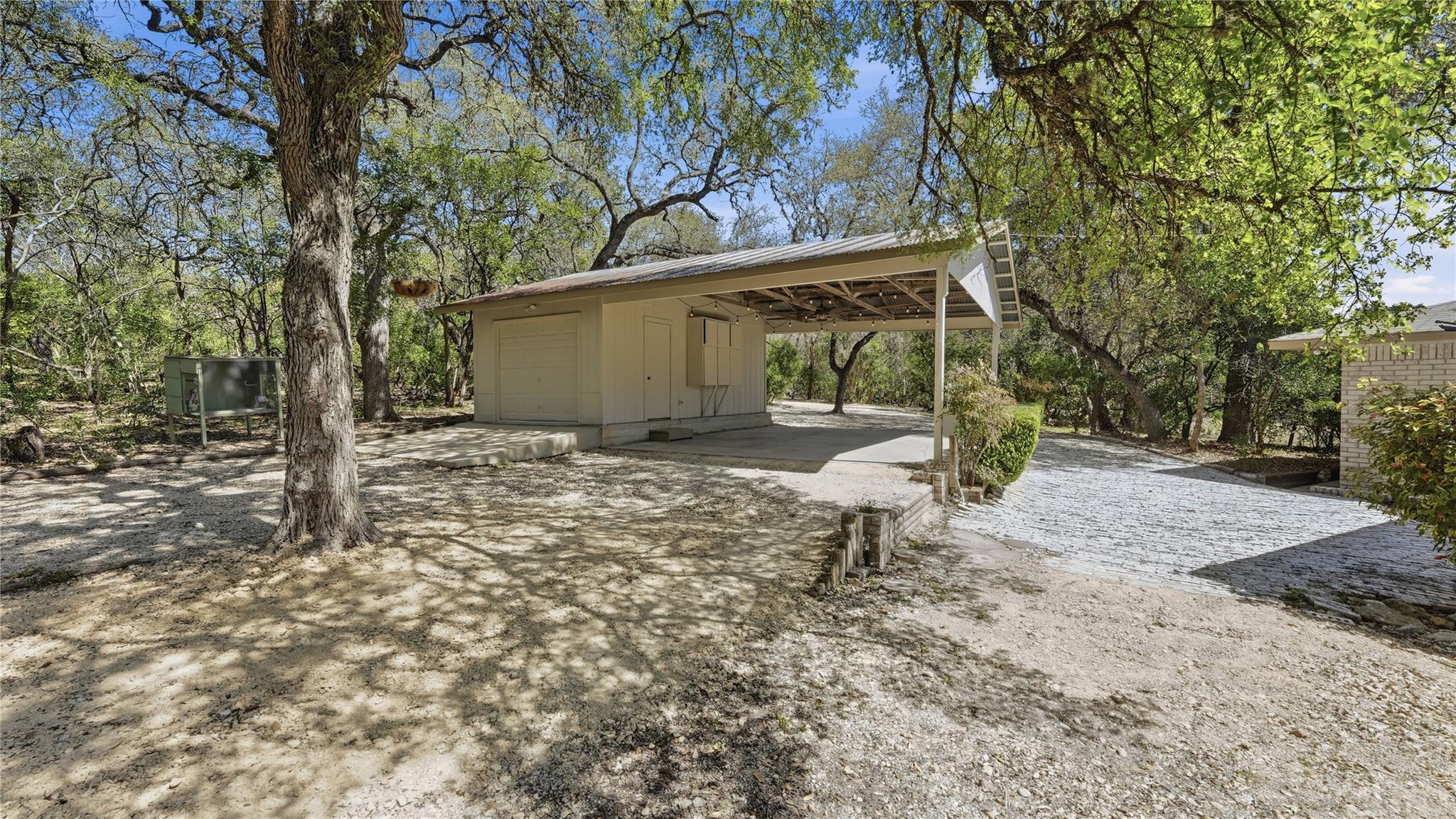 625 Mountain Laurel Dr, New Braunfels, TX 78132