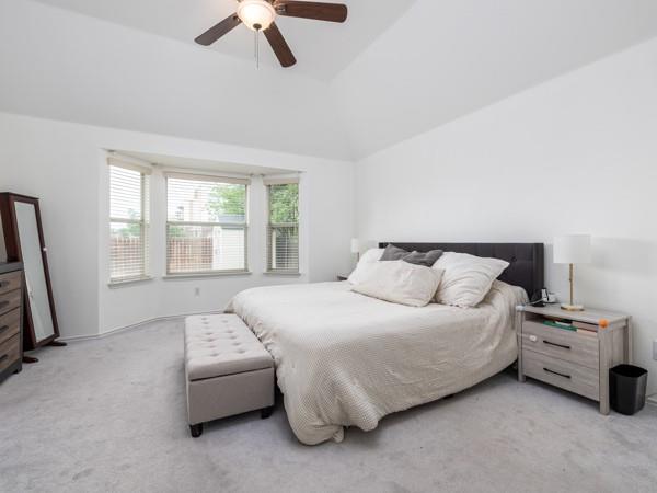 536 W Metcalfe St, Hutto, TX 78634