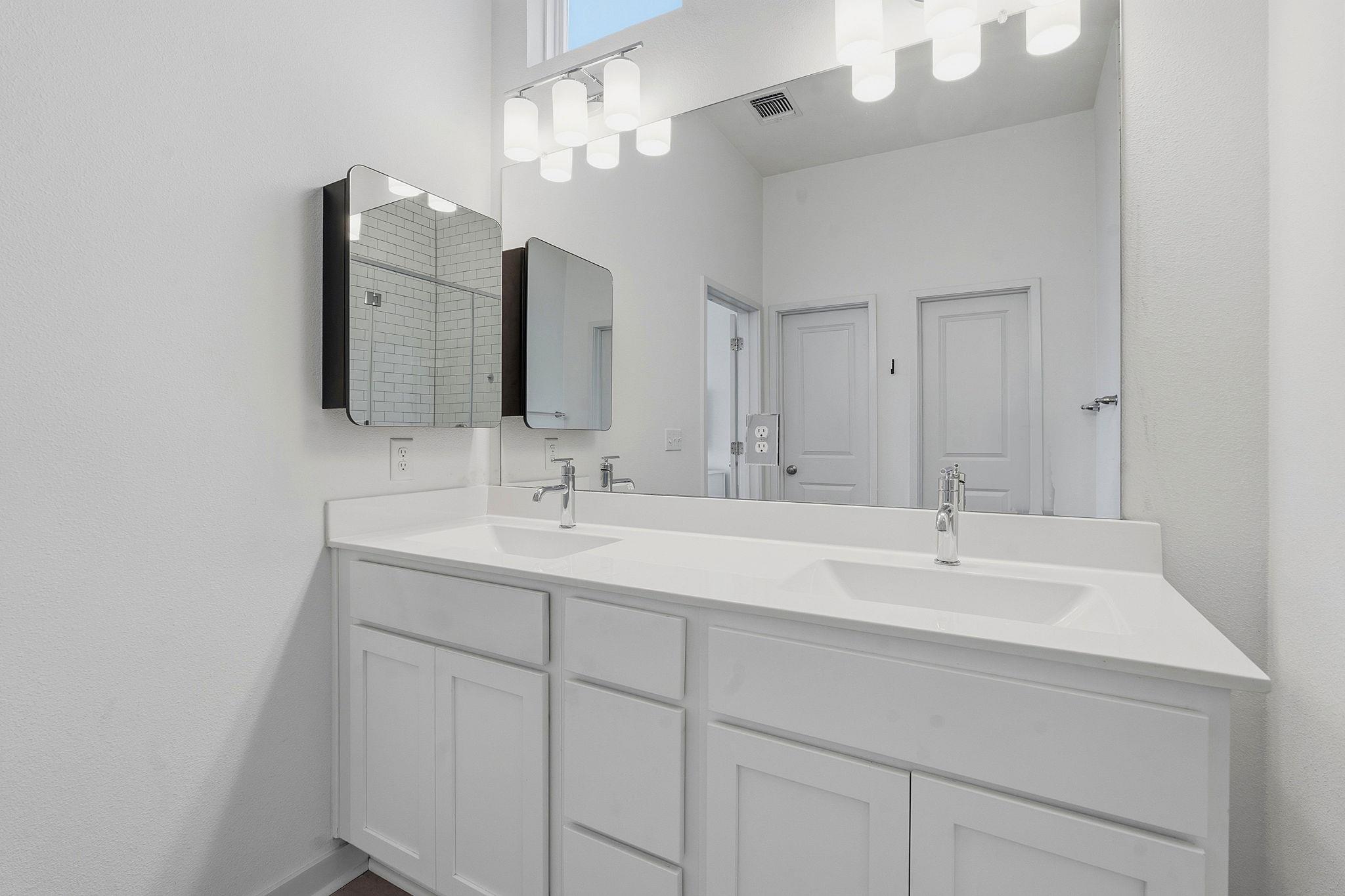 1102 Showbox St, Pflugerville, TX 78660