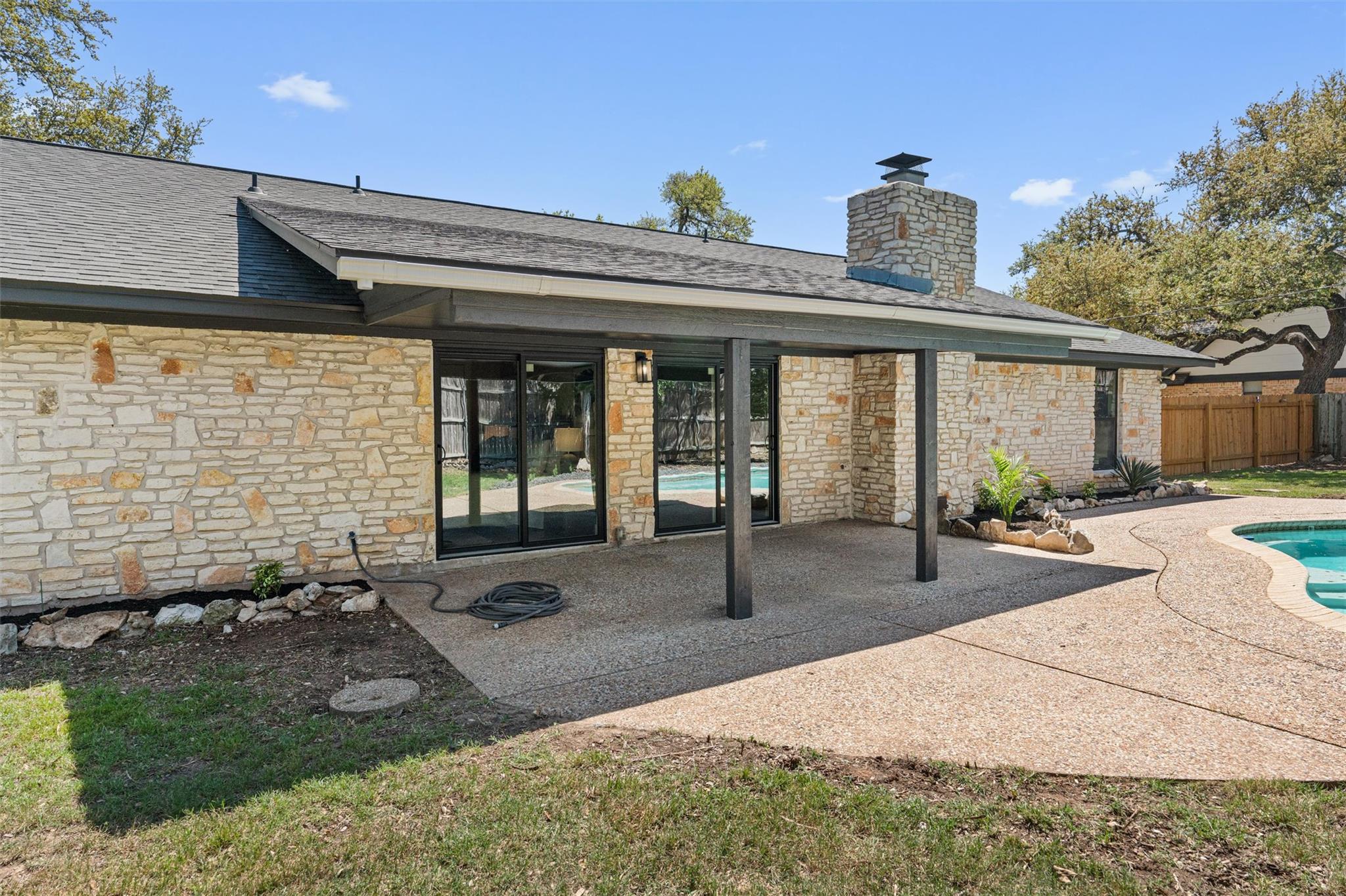 10016 Hidden Meadow Dr, Austin, TX 78750