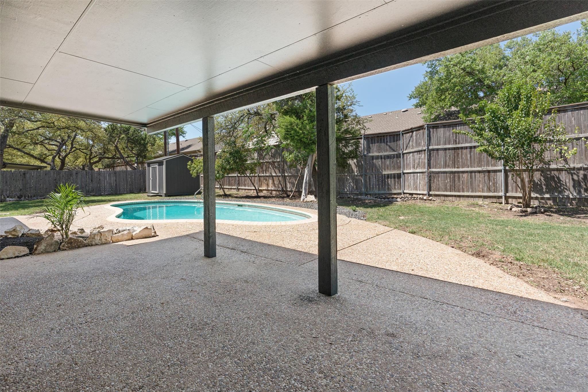 10016 Hidden Meadow Dr, Austin, TX 78750