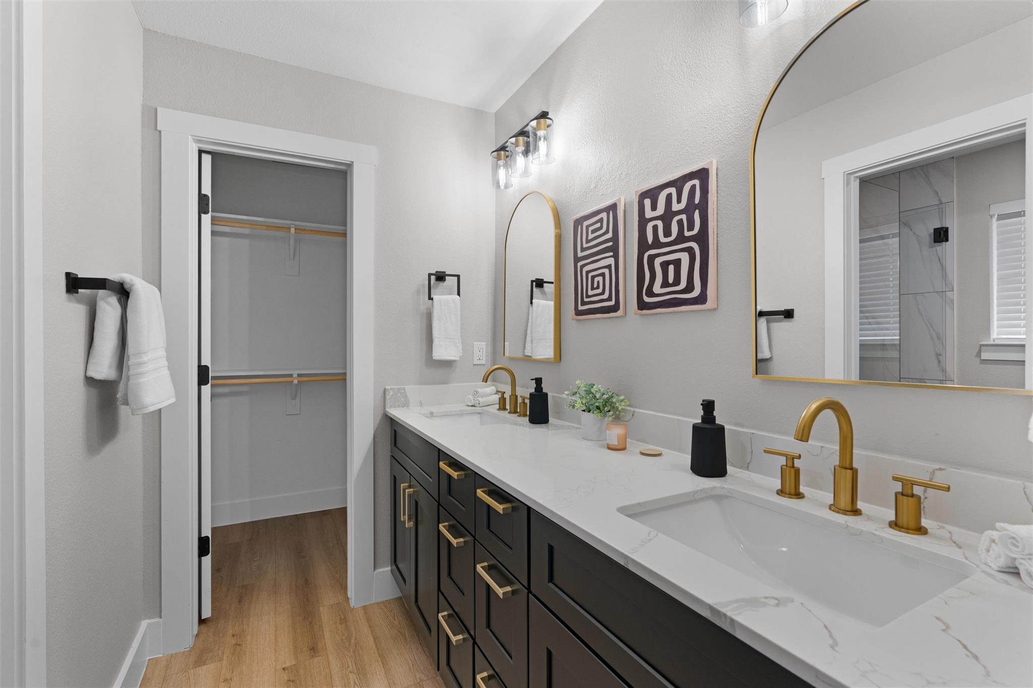 10016 Hidden Meadow Dr, Austin, TX 78750