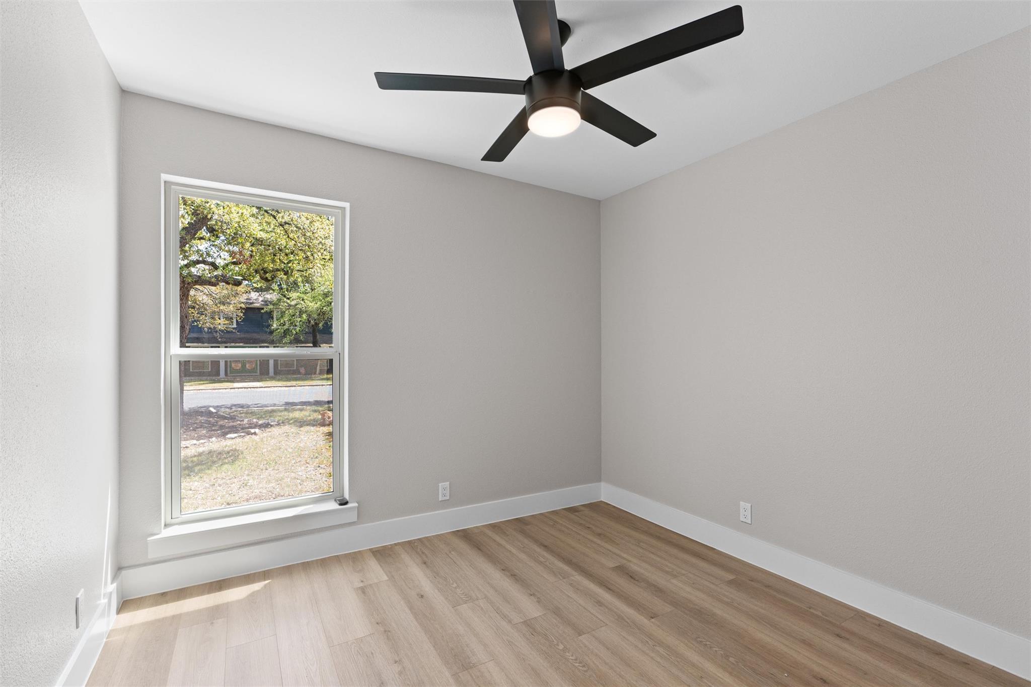 10016 Hidden Meadow Dr, Austin, TX 78750