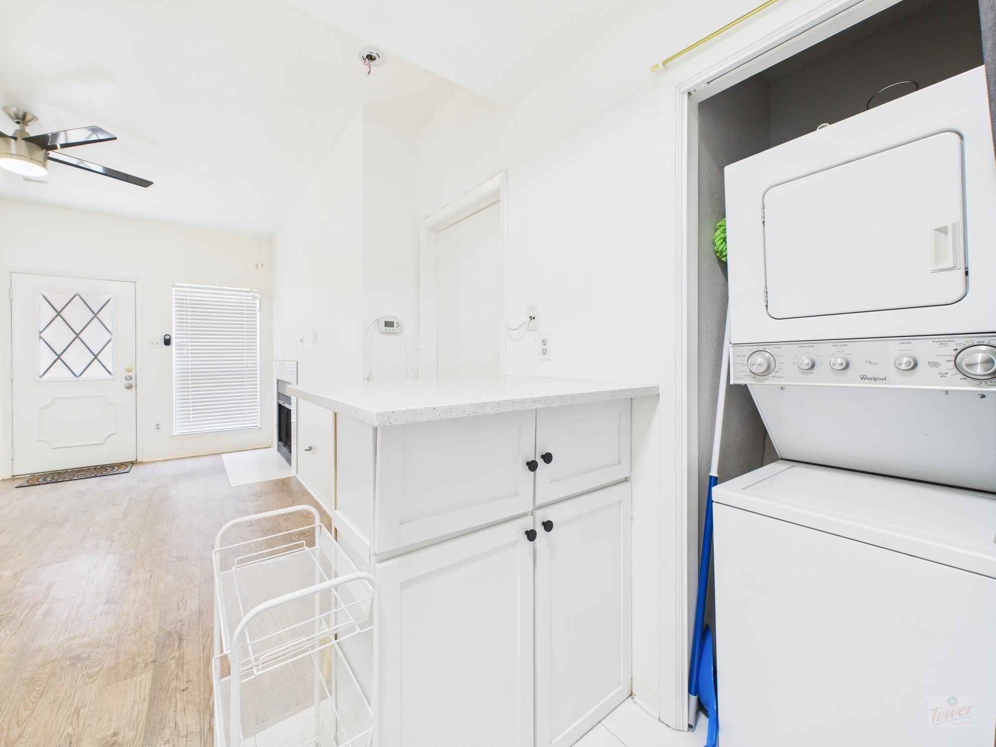 806 W 24th St # 114, Austin, TX 78705