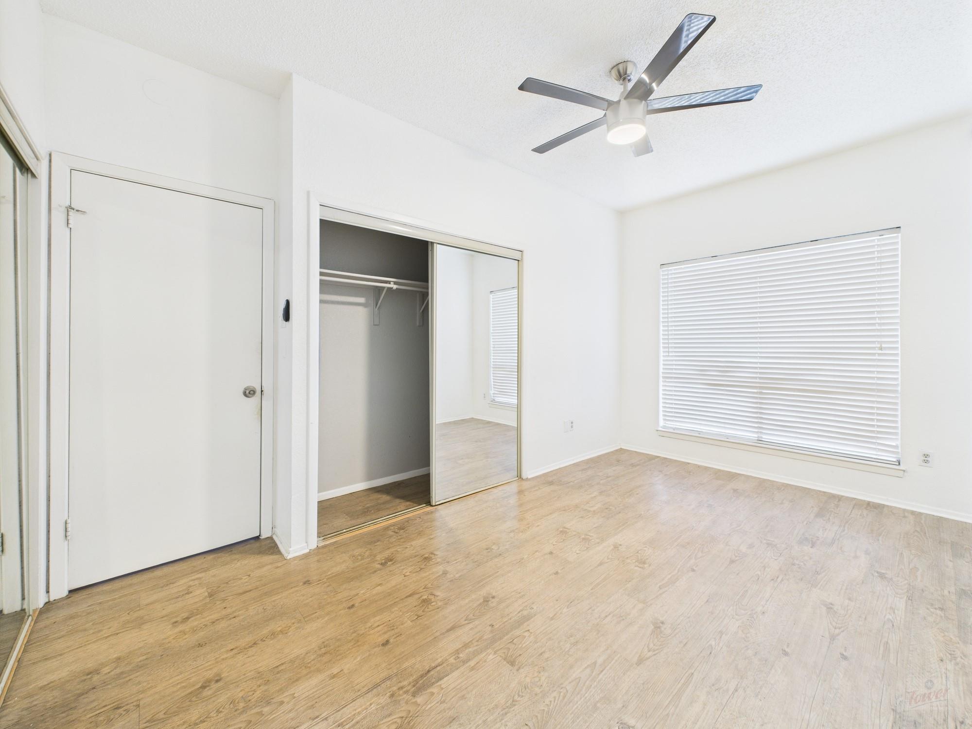 806 W 24th St # 114, Austin, TX 78705