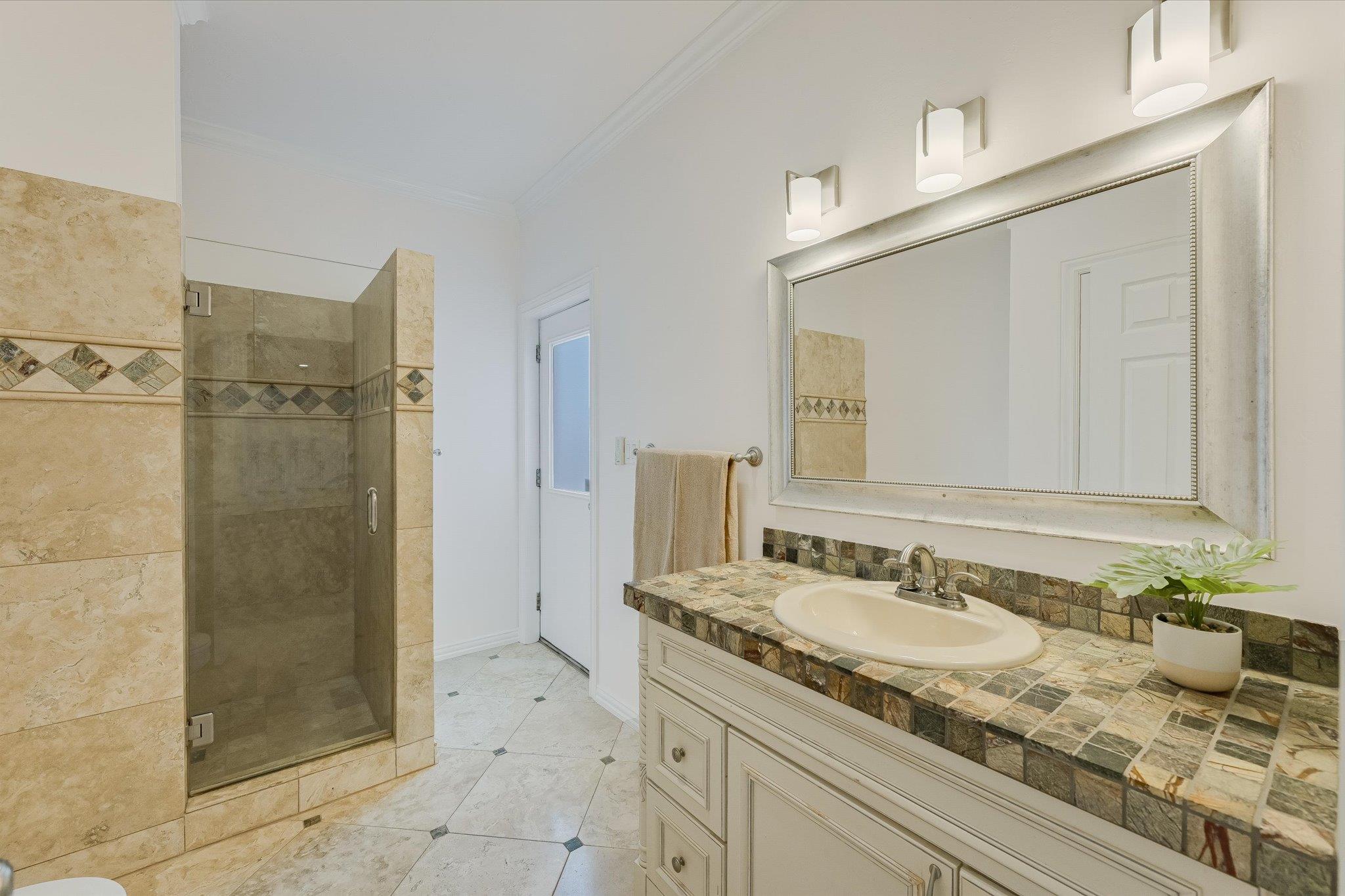 4319 Rum Runner Rd, Austin, TX 78734