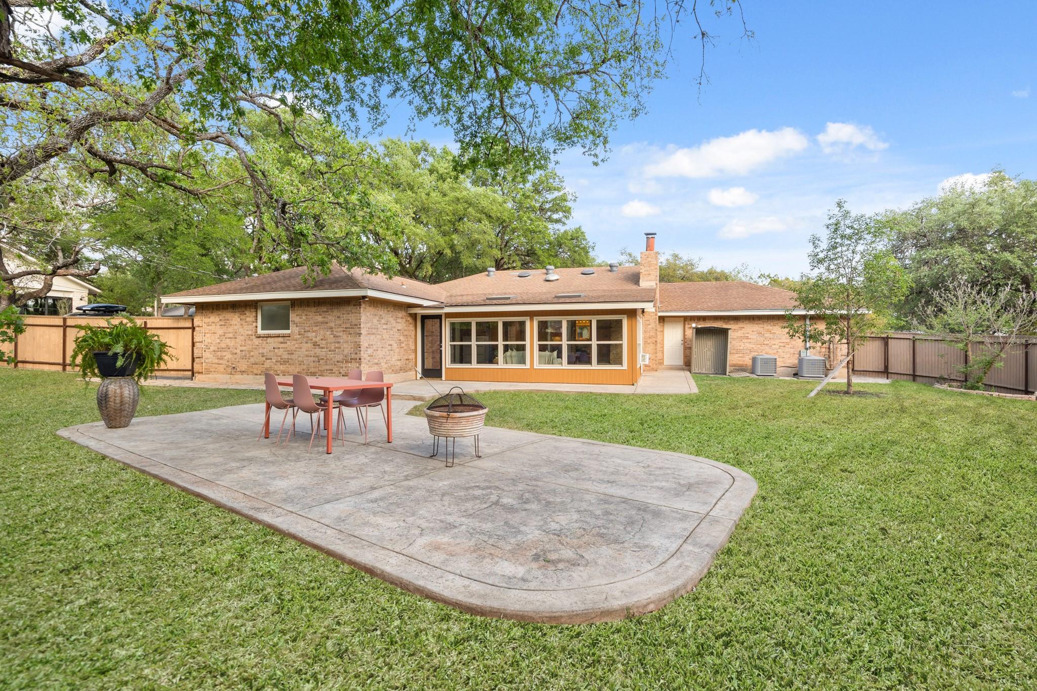 8804 Collingwood Dr, Austin, TX 78748