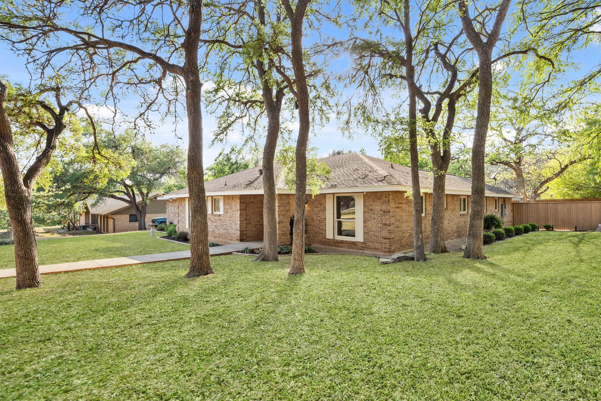 8804 Collingwood Dr, Austin, TX 78748