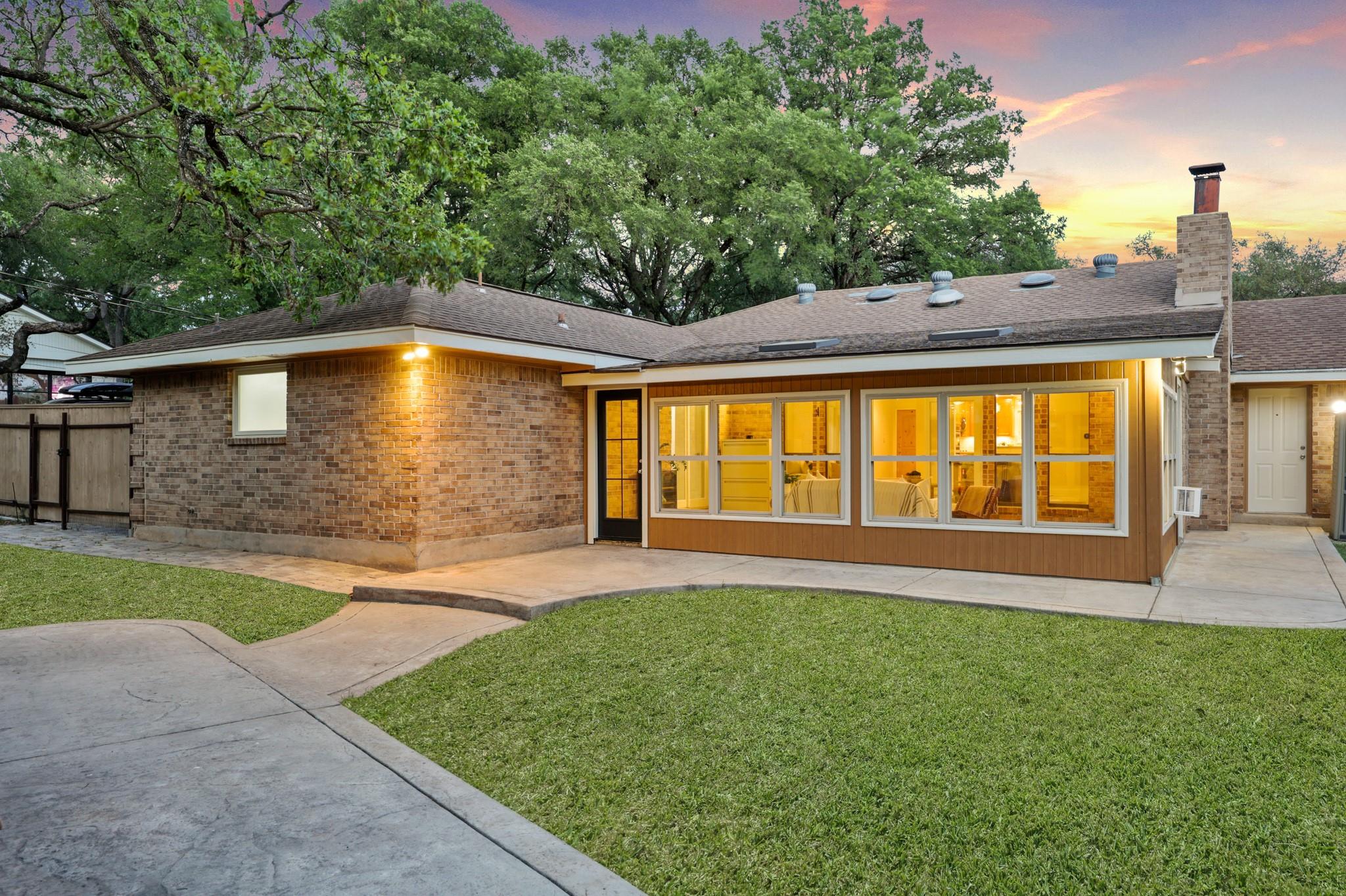 8804 Collingwood Dr, Austin, TX 78748