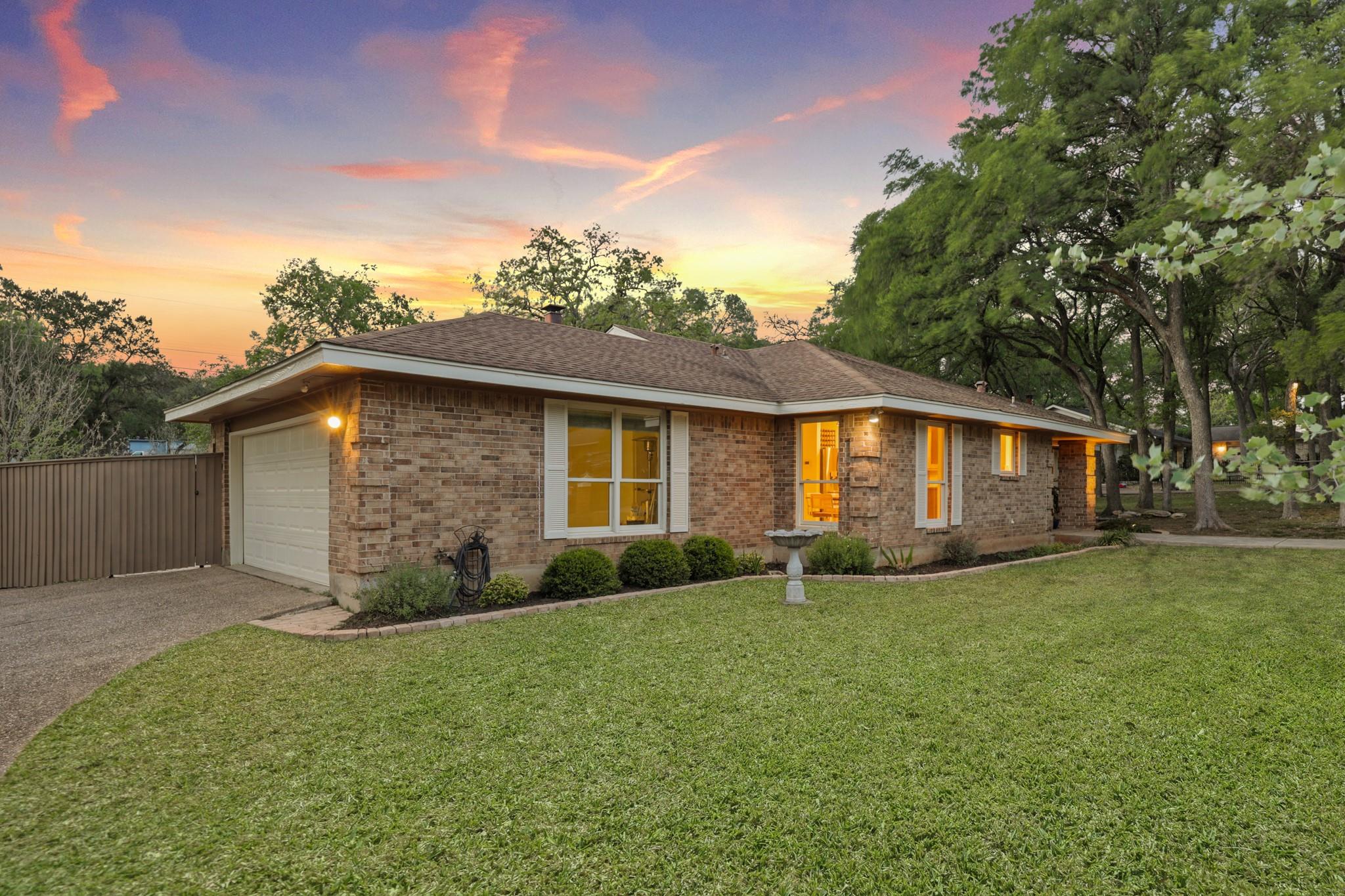 8804 Collingwood Dr, Austin, TX 78748