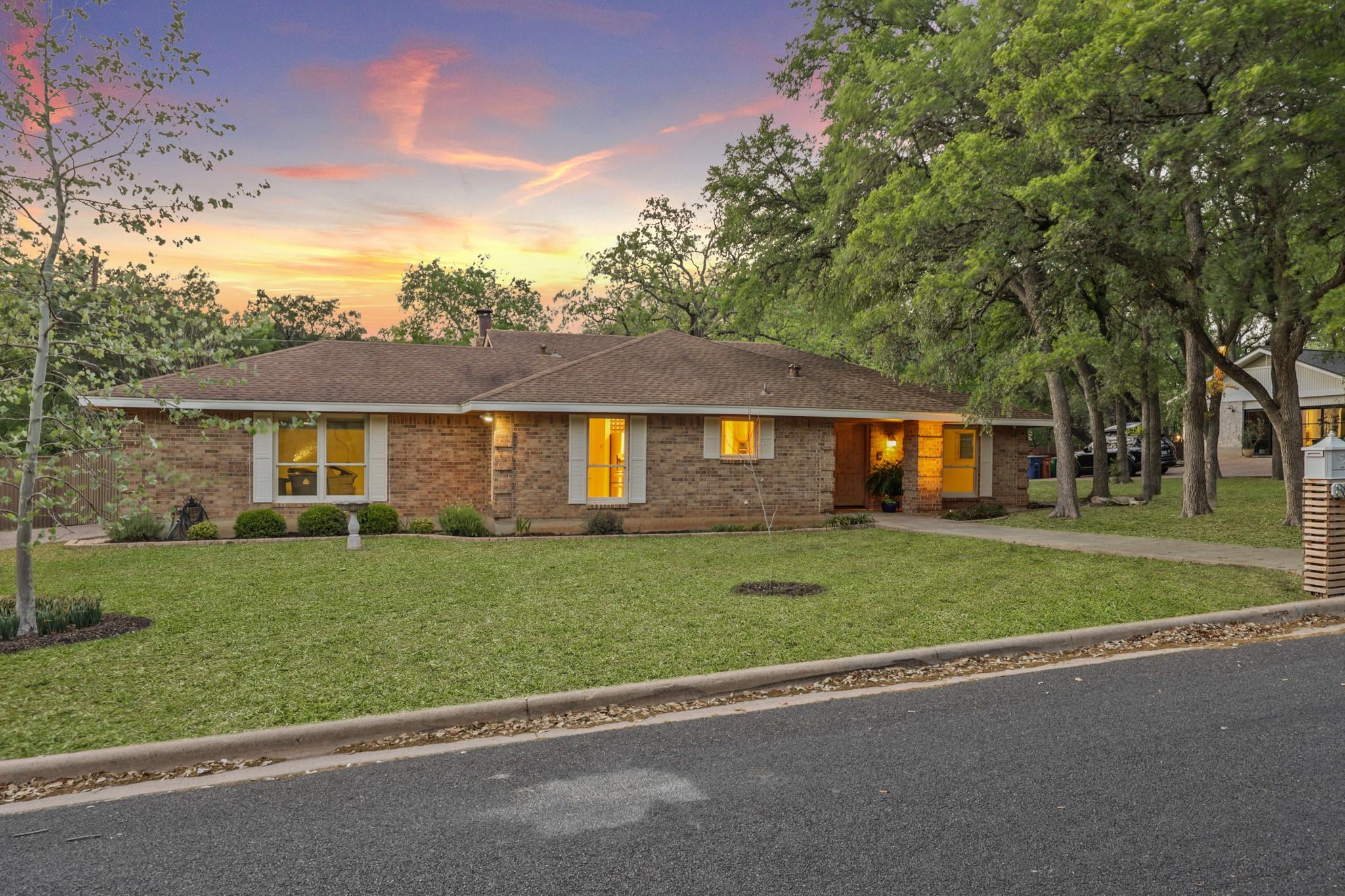 8804 Collingwood Dr, Austin, TX 78748