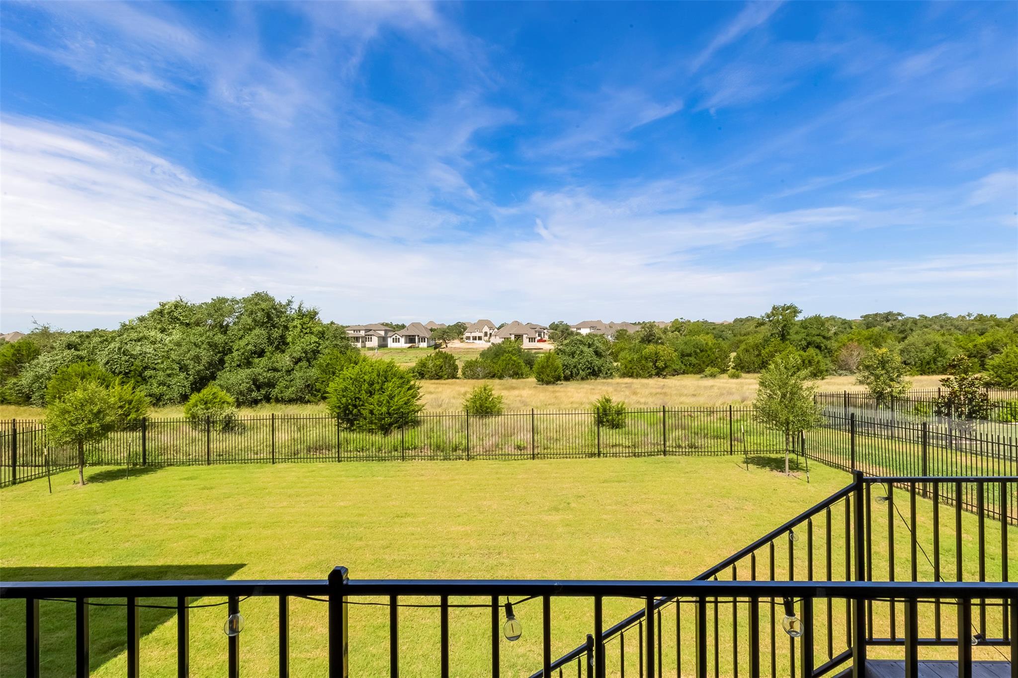 462 Old Stone Rd, Austin, TX 78737