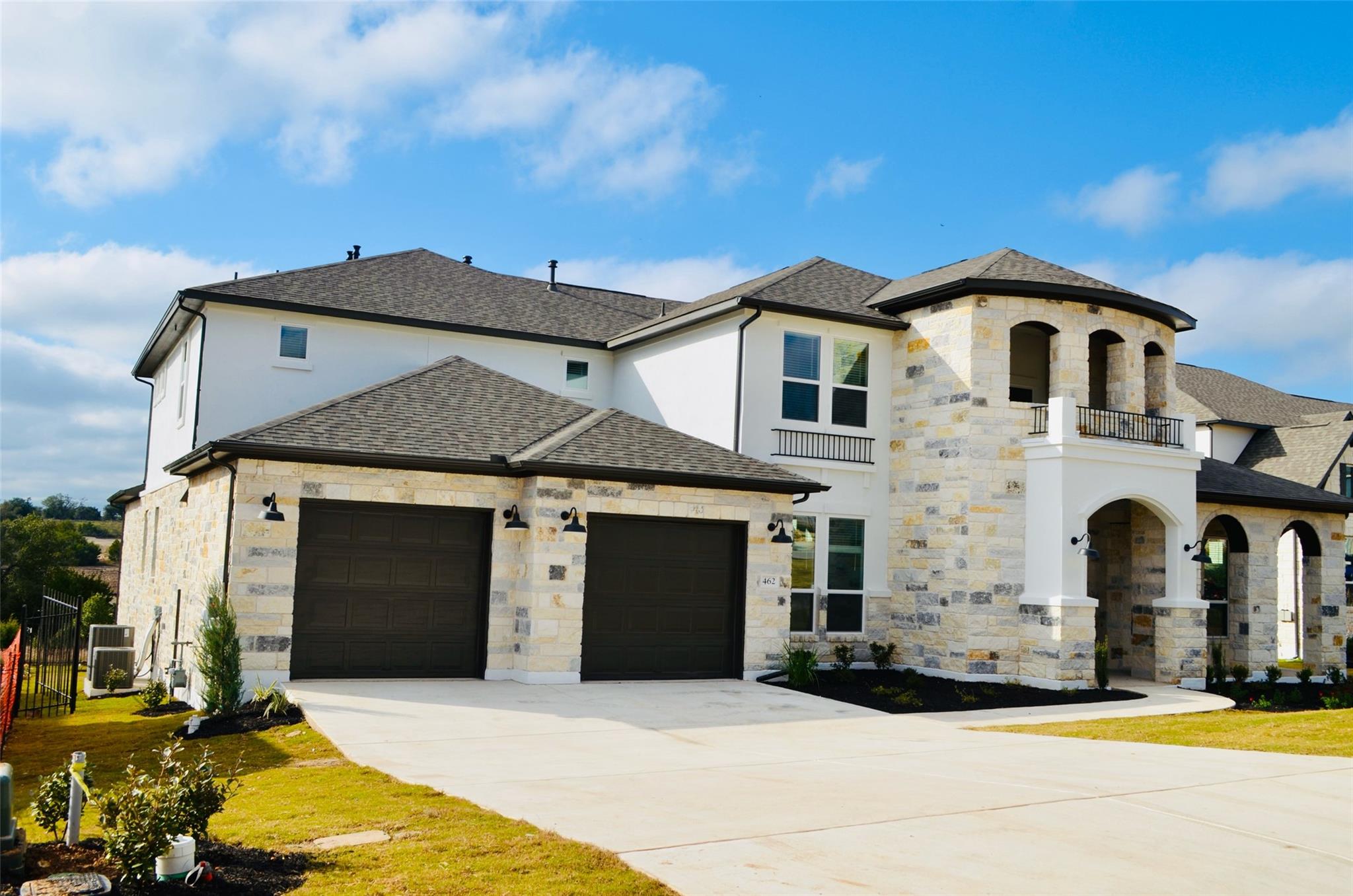 462 Old Stone Rd, Austin, TX 78737