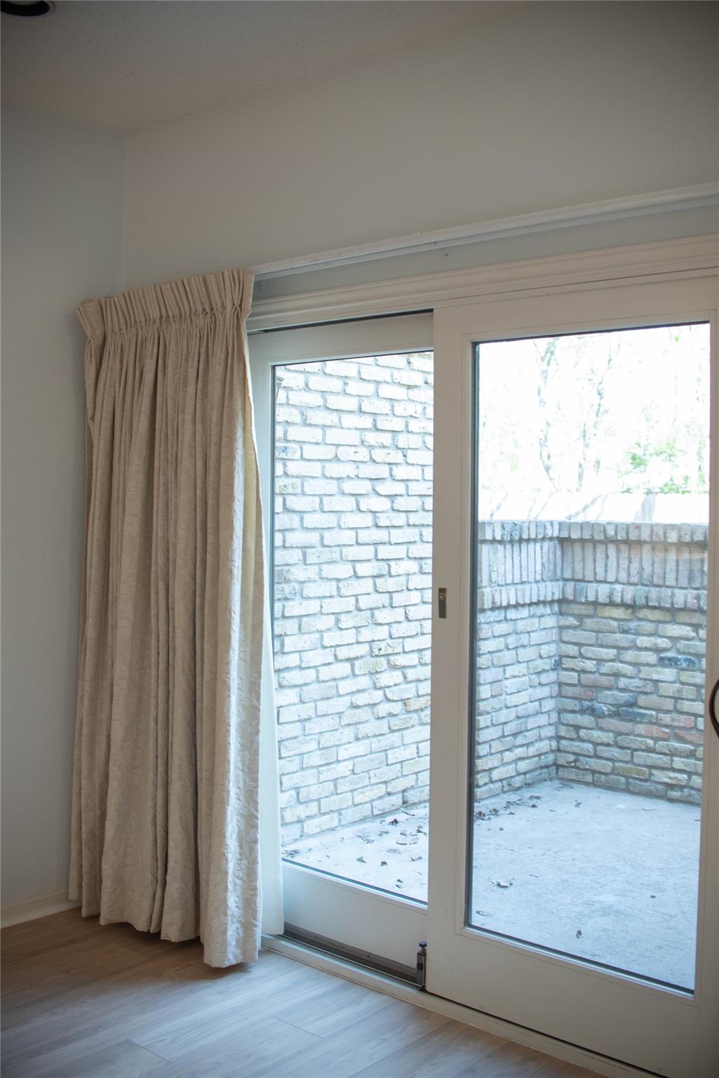 10819 Crown Colony Dr # 31, Austin, TX 78747