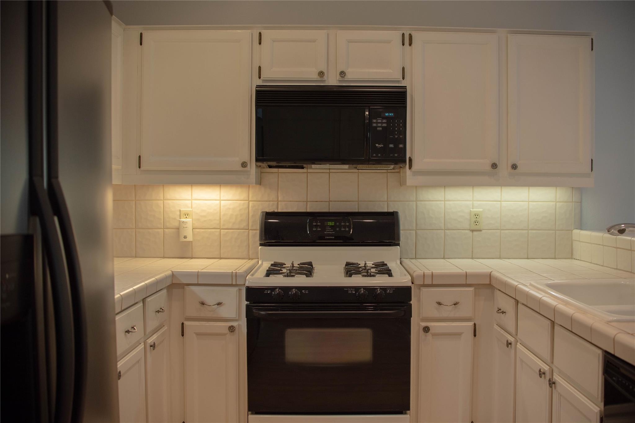 10819 Crown Colony Dr # 31, Austin, TX 78747