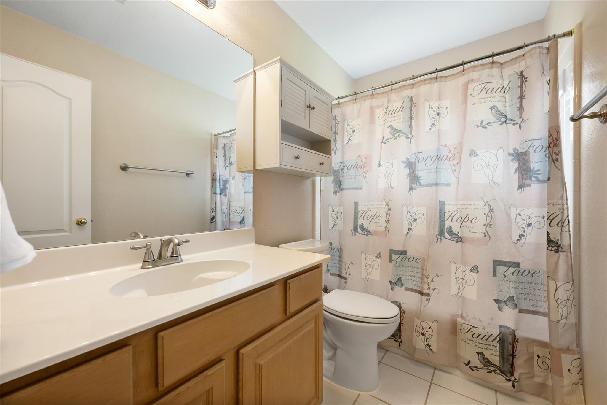 8008 Tonkinese Dr, Round Rock, TX 78681