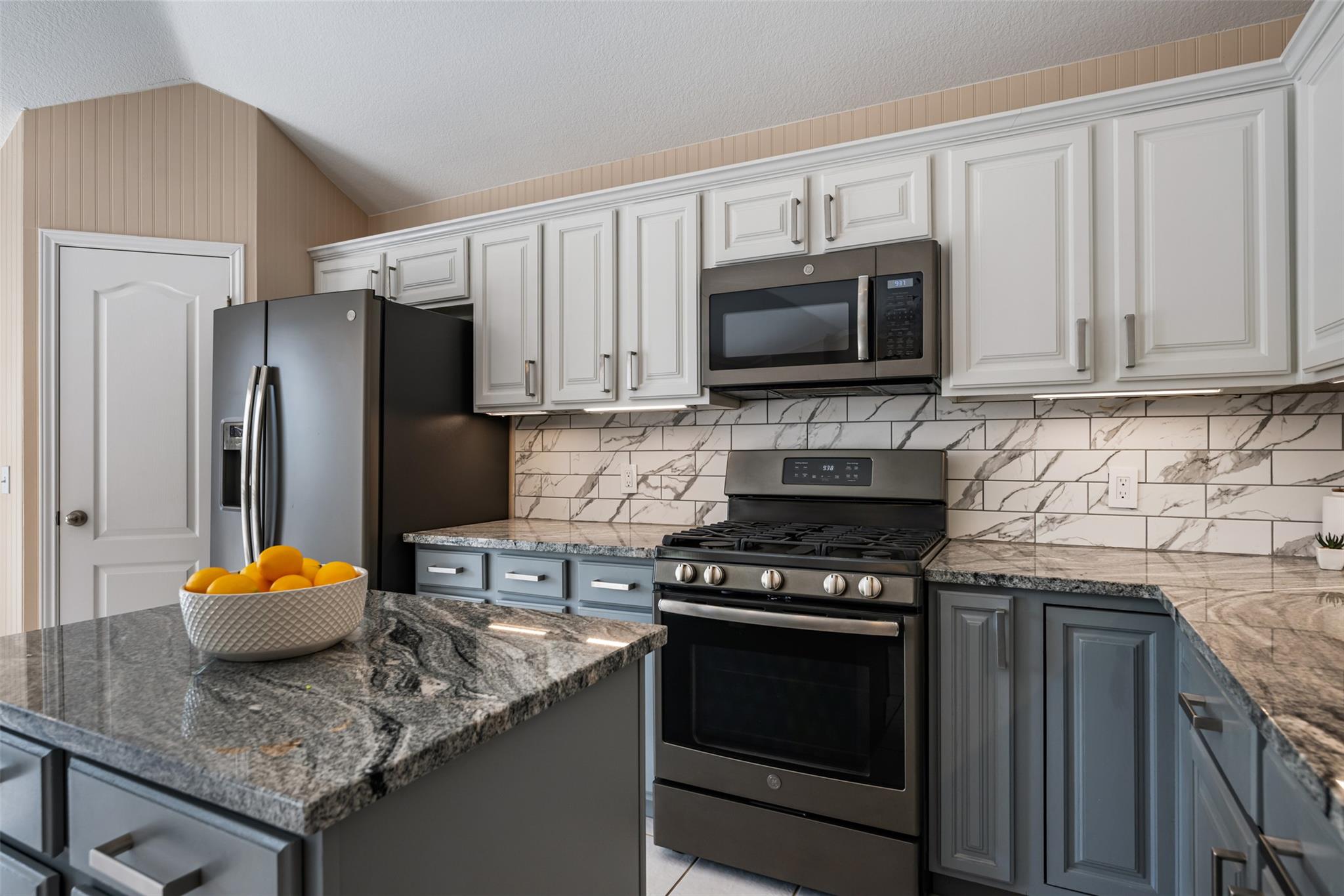 8008 Tonkinese Dr, Round Rock, TX 78681