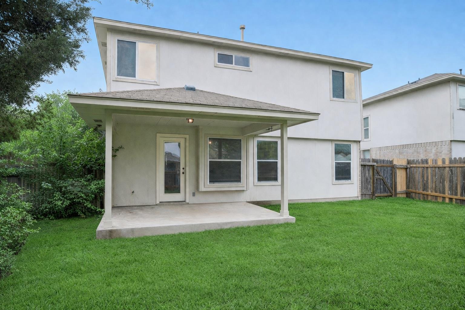 2506 Winslow Dr, Leander, TX 78641