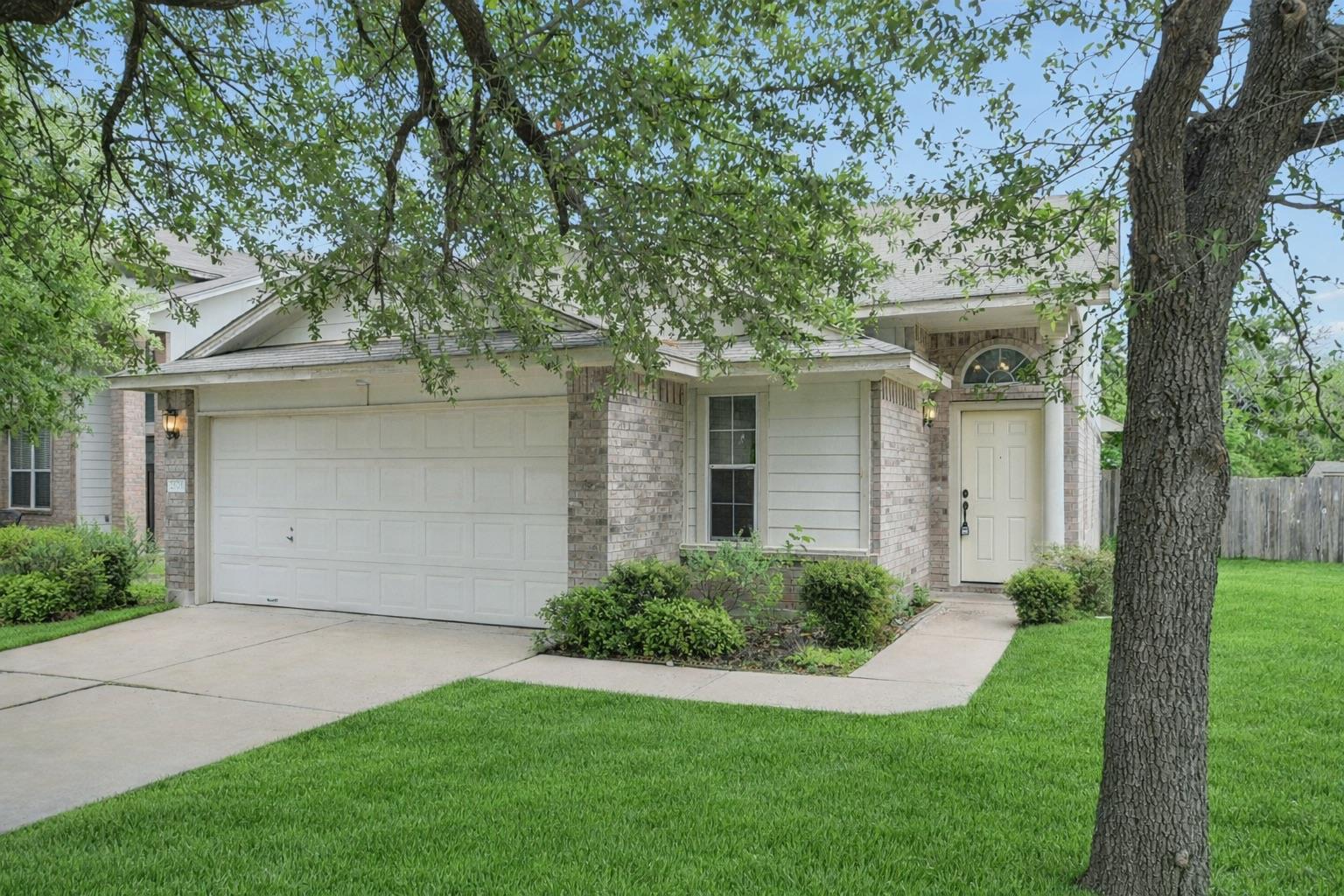 2506 Winslow Dr, Leander, TX 78641