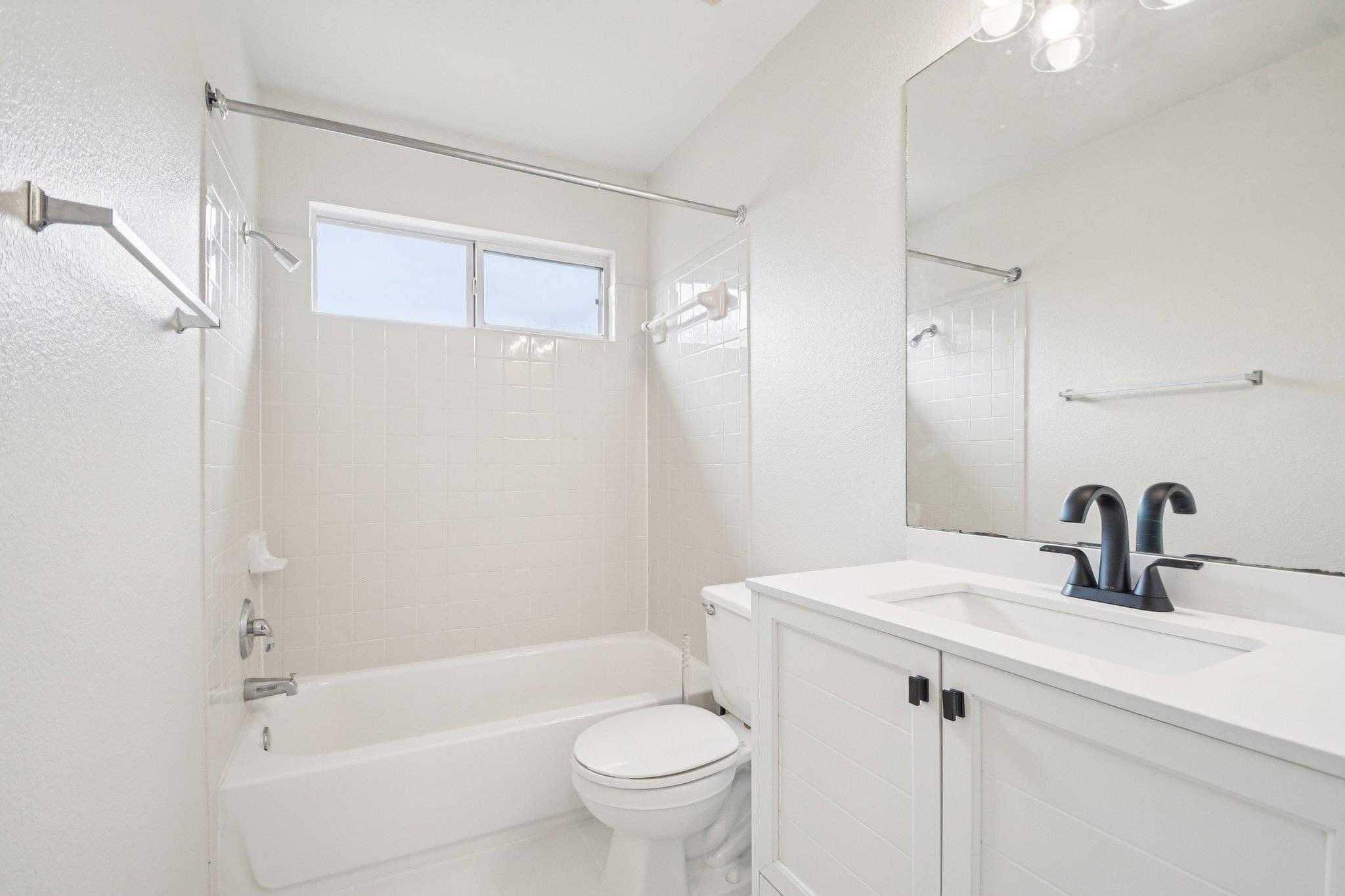 2506 Winslow Dr, Leander, TX 78641