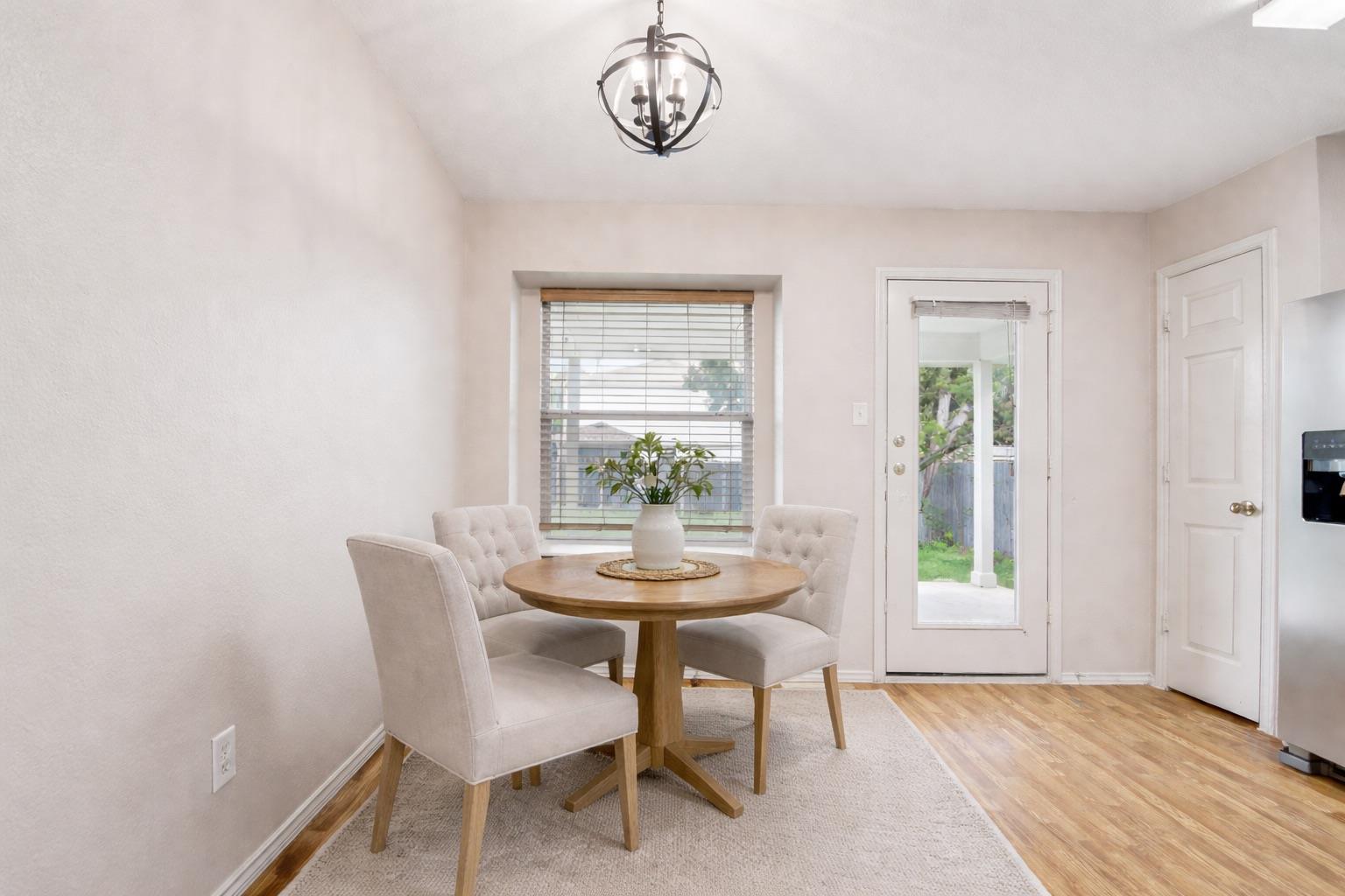 2506 Winslow Dr, Leander, TX 78641