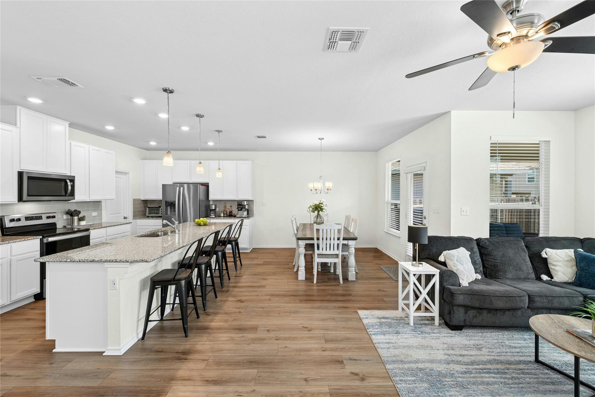 1124 Aronia Ln, Georgetown, TX 78626