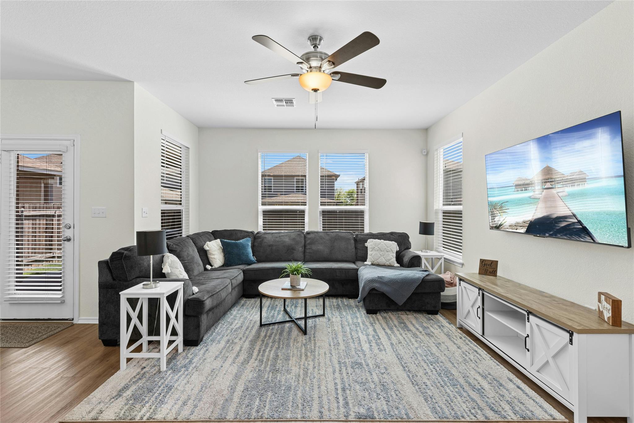 1124 Aronia Ln, Georgetown, TX 78626