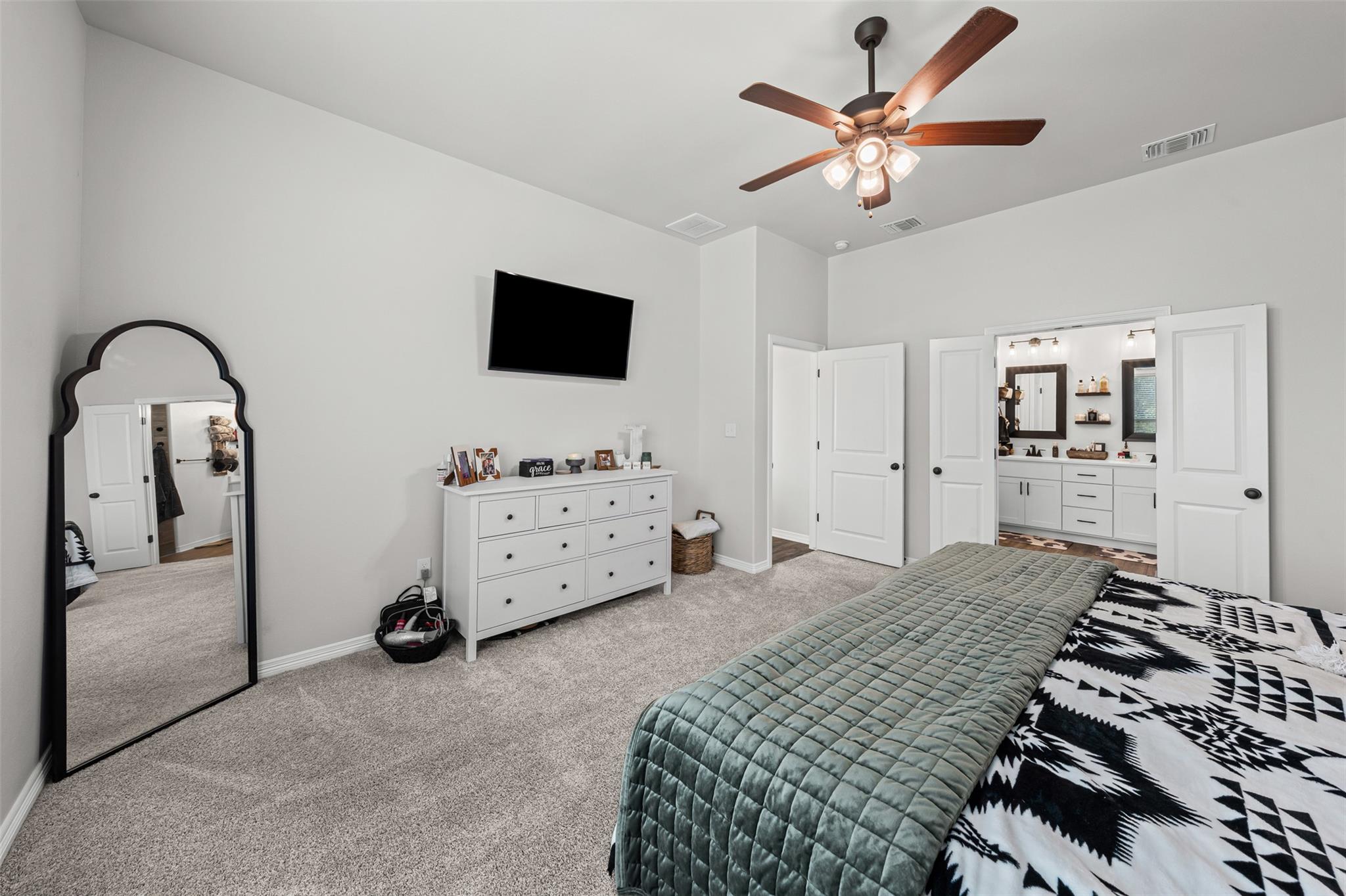 707 Eagle Pass Dr, Salado, TX 76571