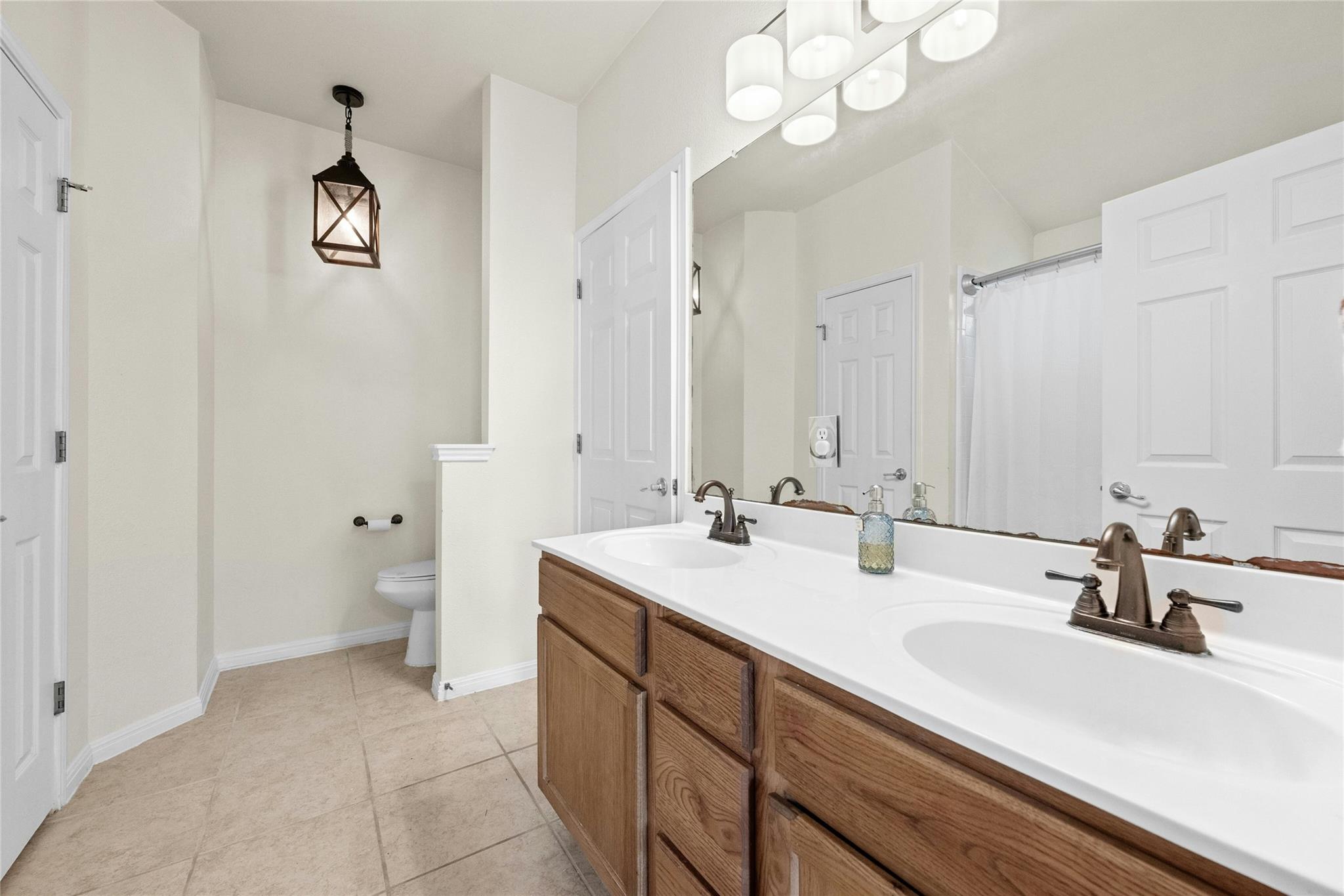 11301 Robert Wooding Dr, Austin, TX 78748