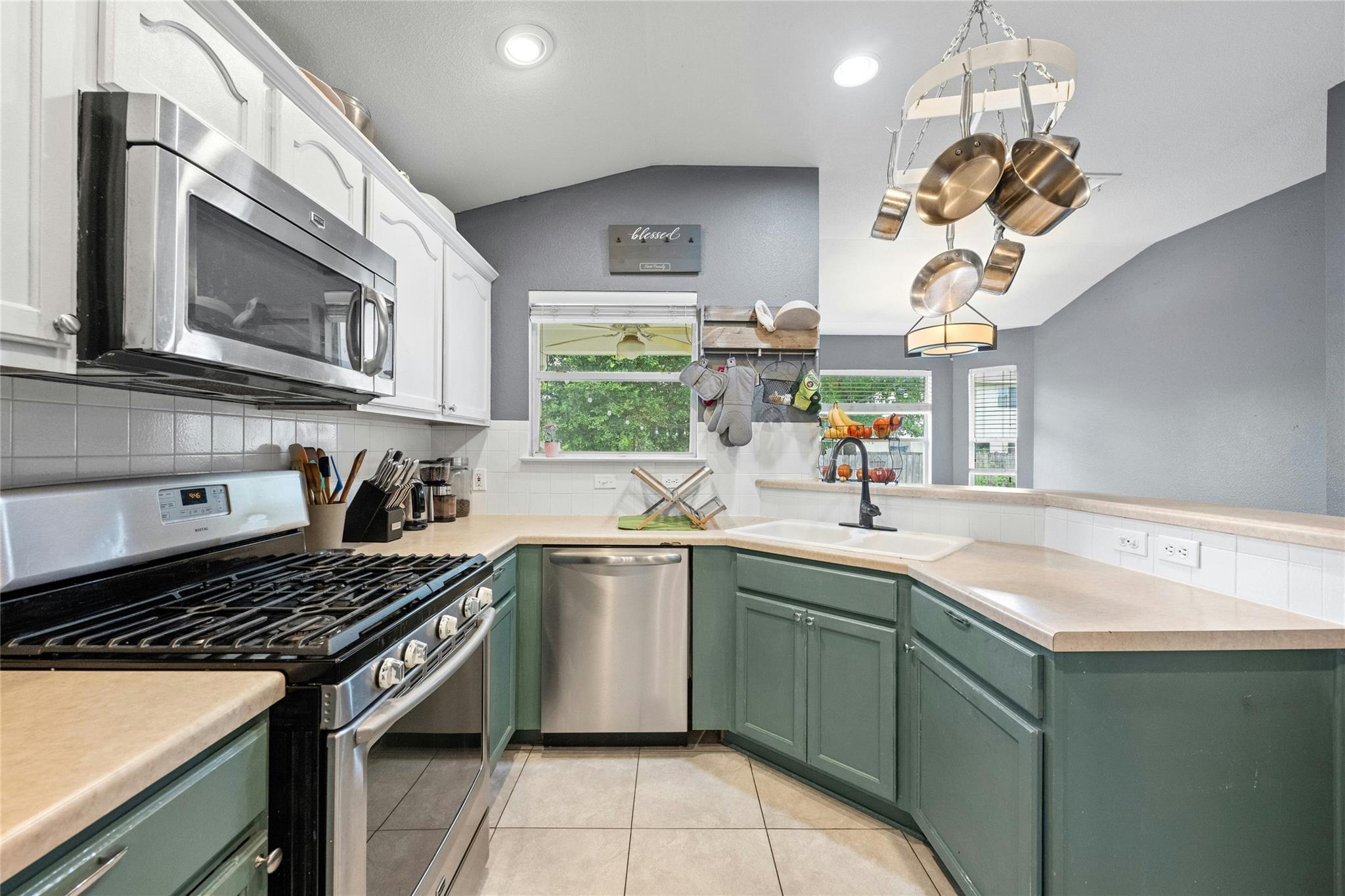 11301 Robert Wooding Dr, Austin, TX 78748