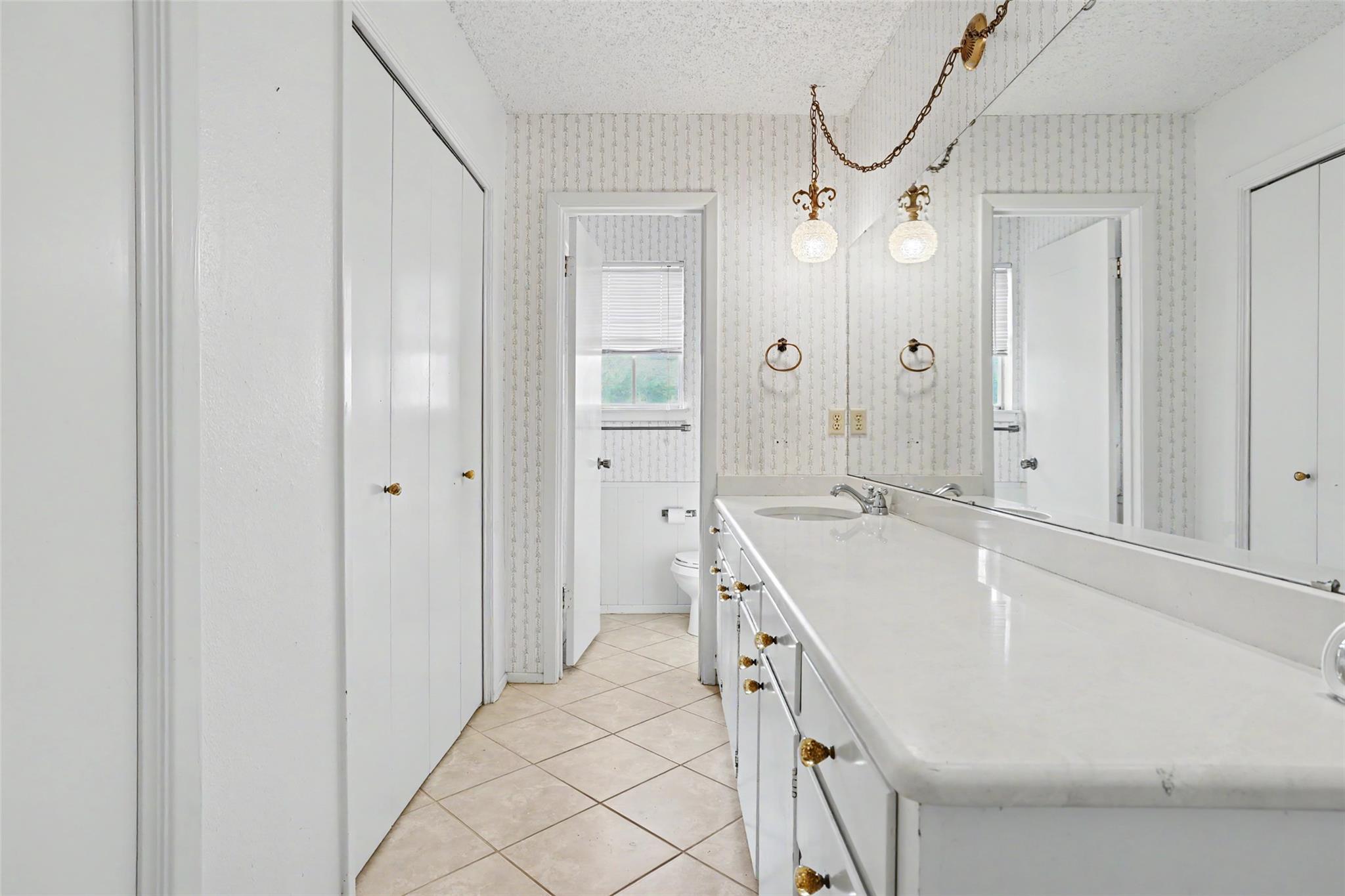 2303 Dawn Dr, Georgetown, TX 78628