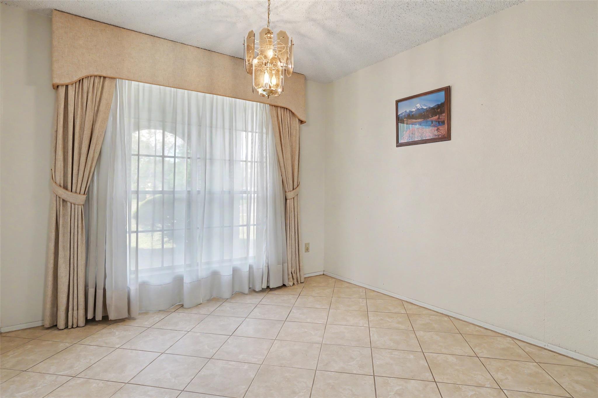 2303 Dawn Dr, Georgetown, TX 78628