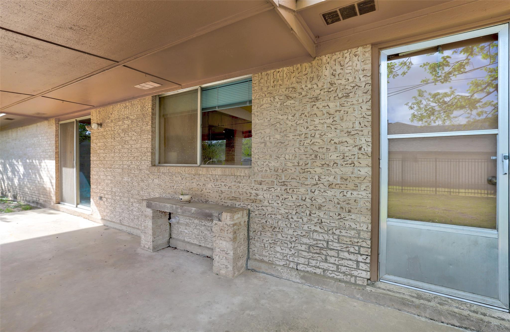 2303 Dawn Dr, Georgetown, TX 78628