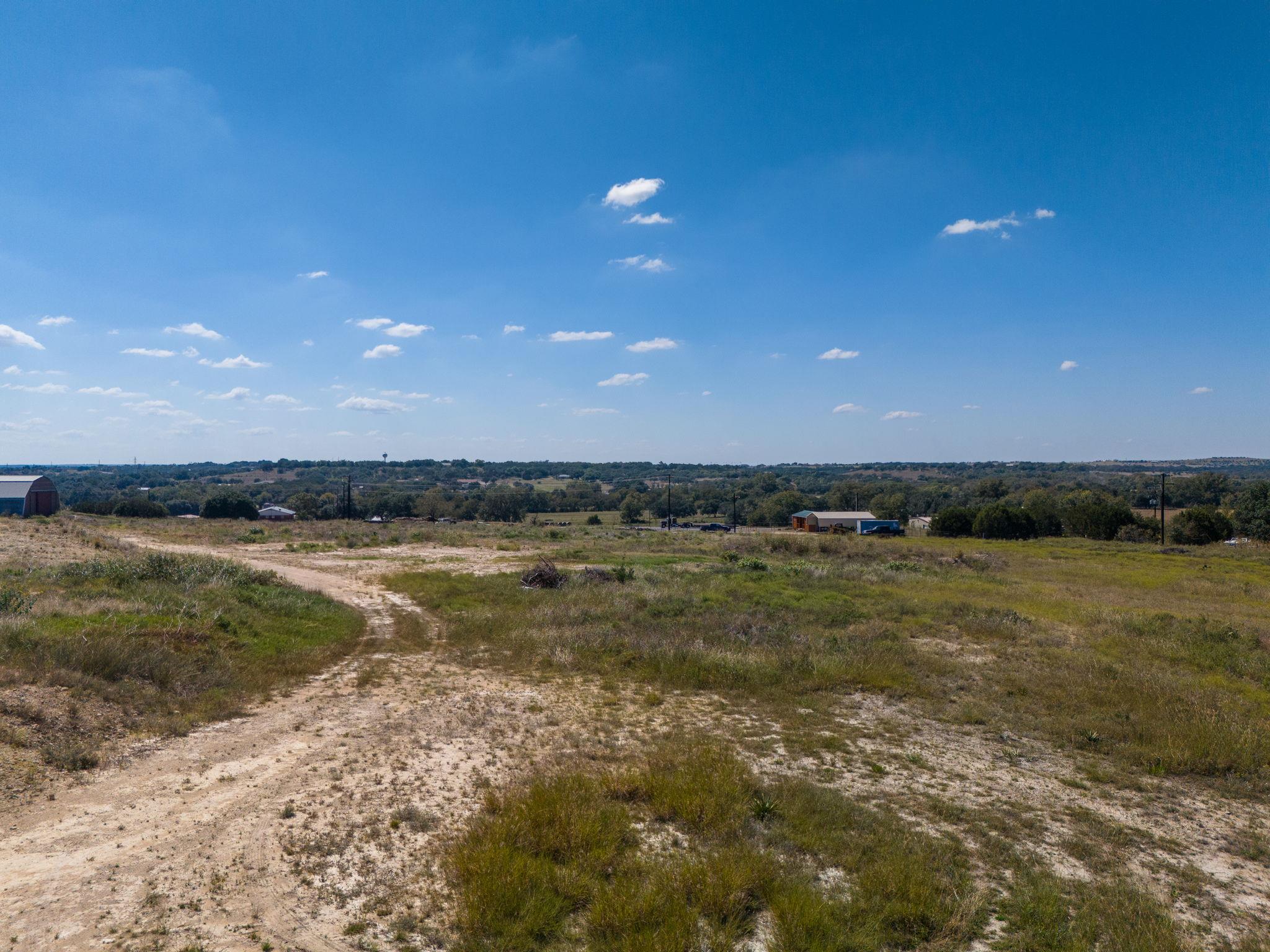 584 N U S Hwy 183, Lampasas, TX 76550