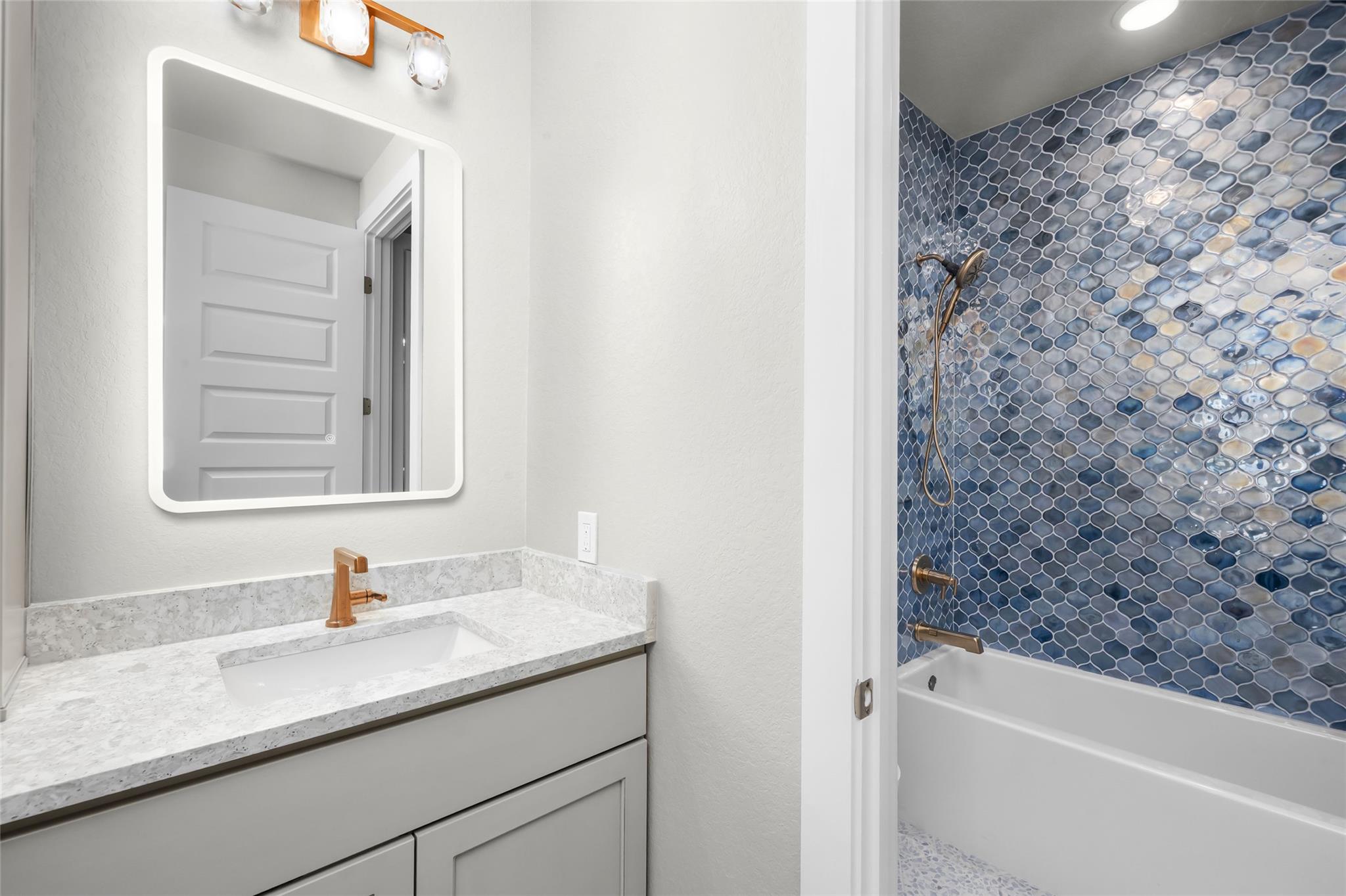 164 Fly Line Trl, New Braunfels, TX 78132