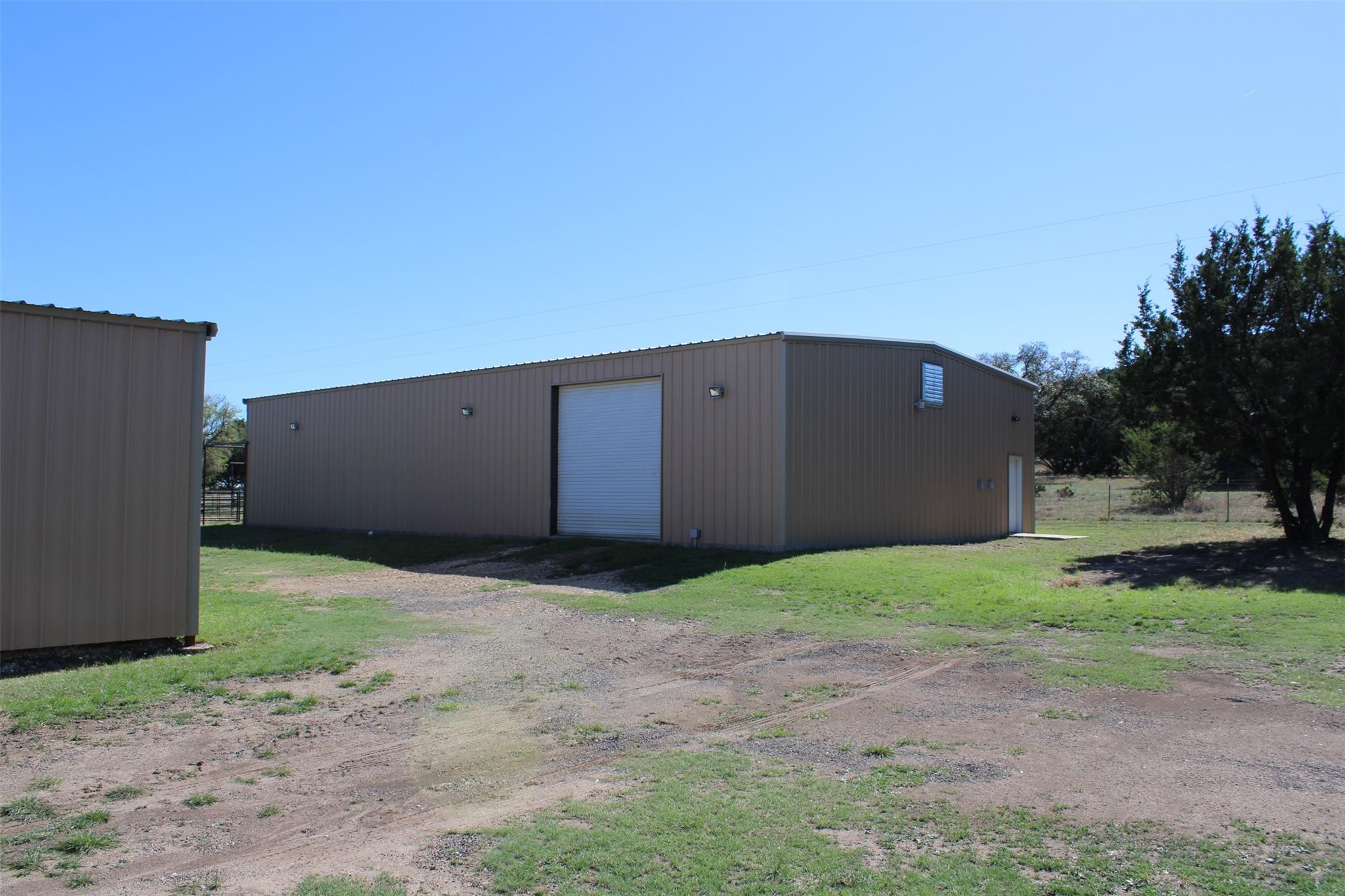 1832 County Road 2699, Lometa, TX 76853