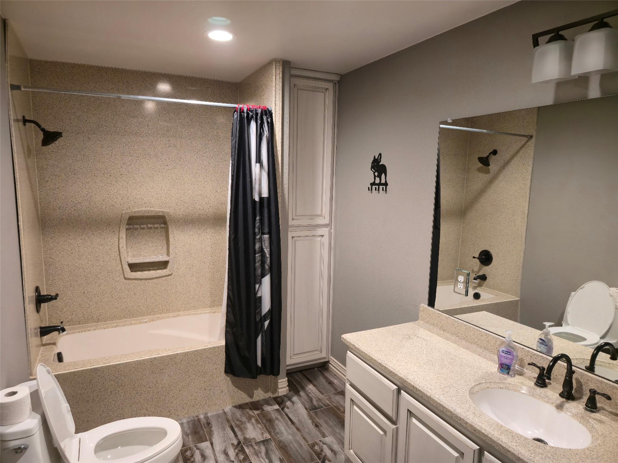 1832 County Road 2699, Lometa, TX 76853