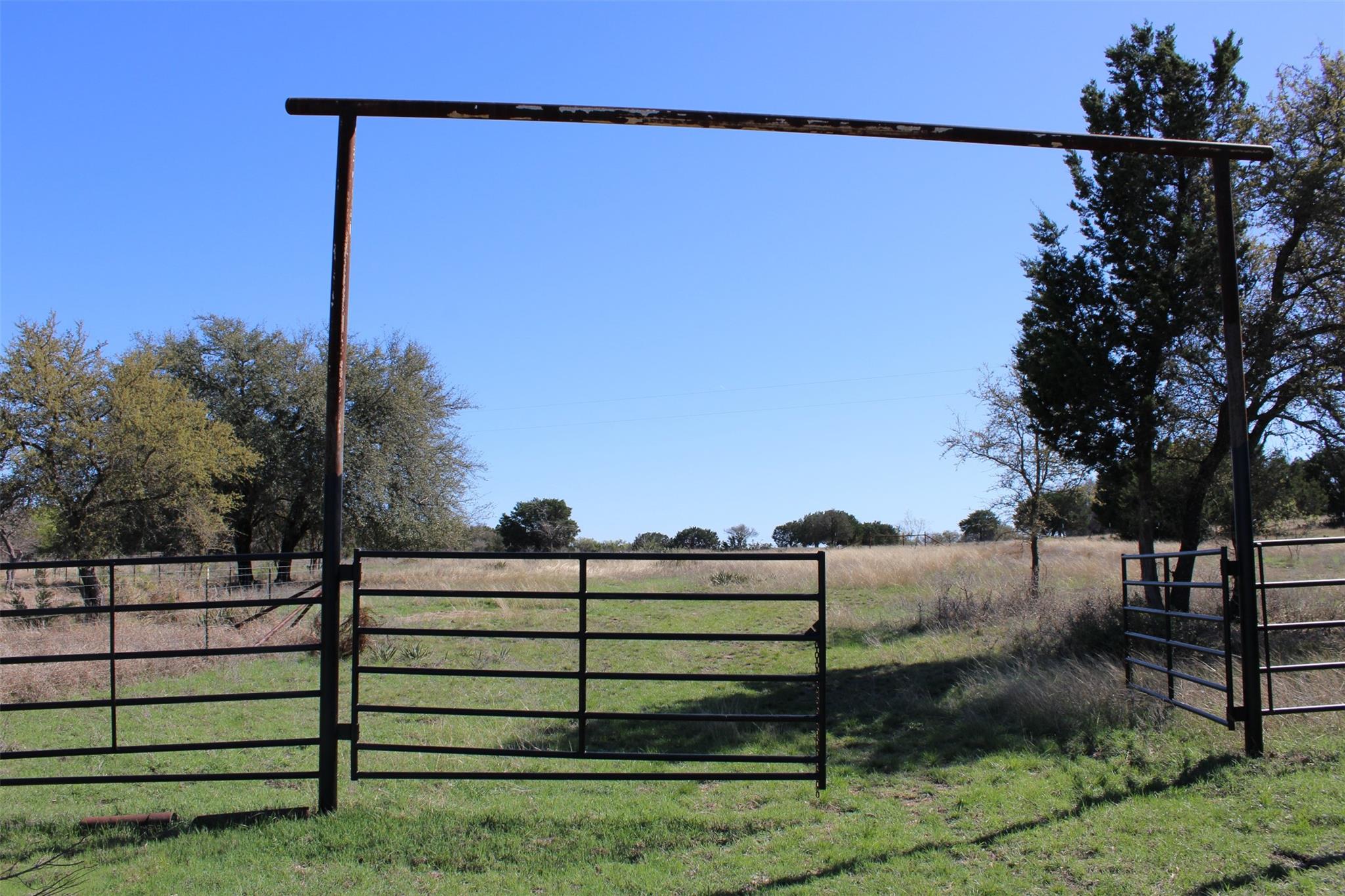 1832 County Road 2699, Lometa, TX 76853