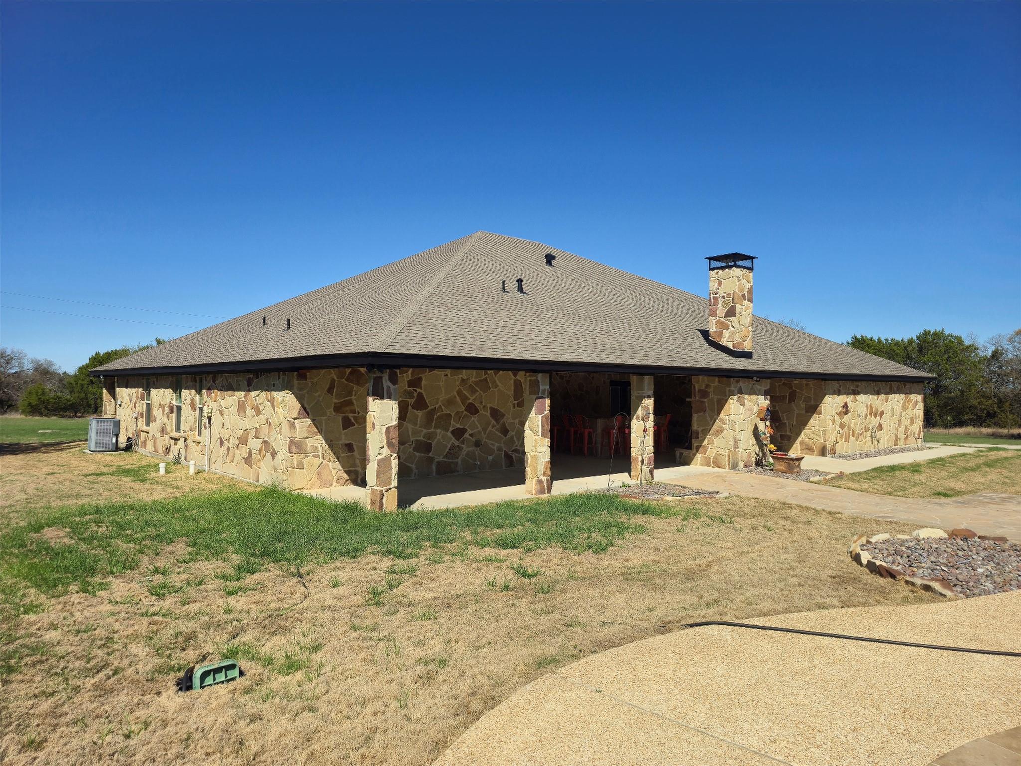1832 County Road 2699, Lometa, TX 76853