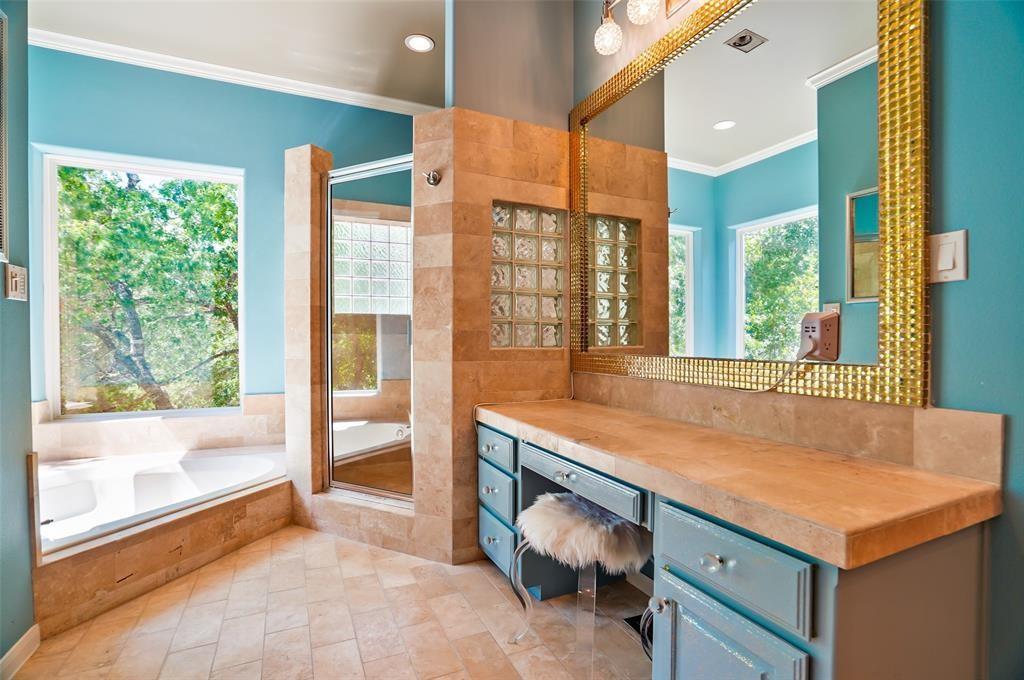 107 Squires Dr, Lakeway, TX 78734