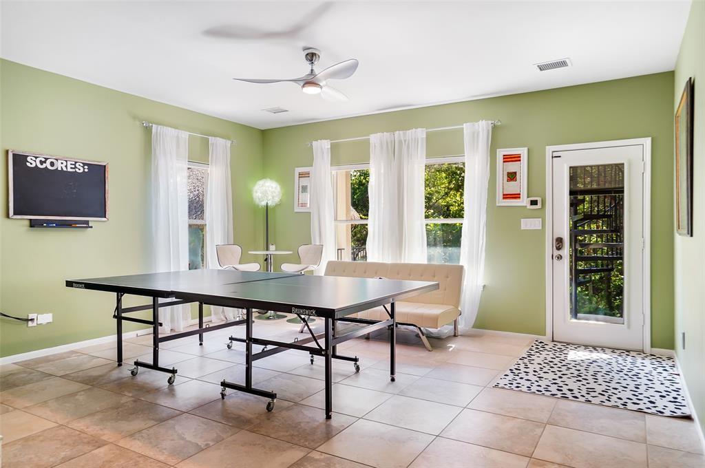 107 Squires Dr, Lakeway, TX 78734