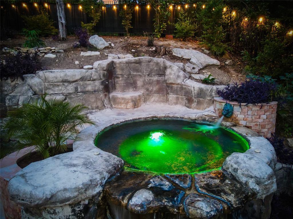 107 Squires Dr, Lakeway, TX 78734