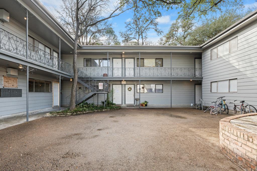 803 W 28th St # 206, Austin, TX 78705